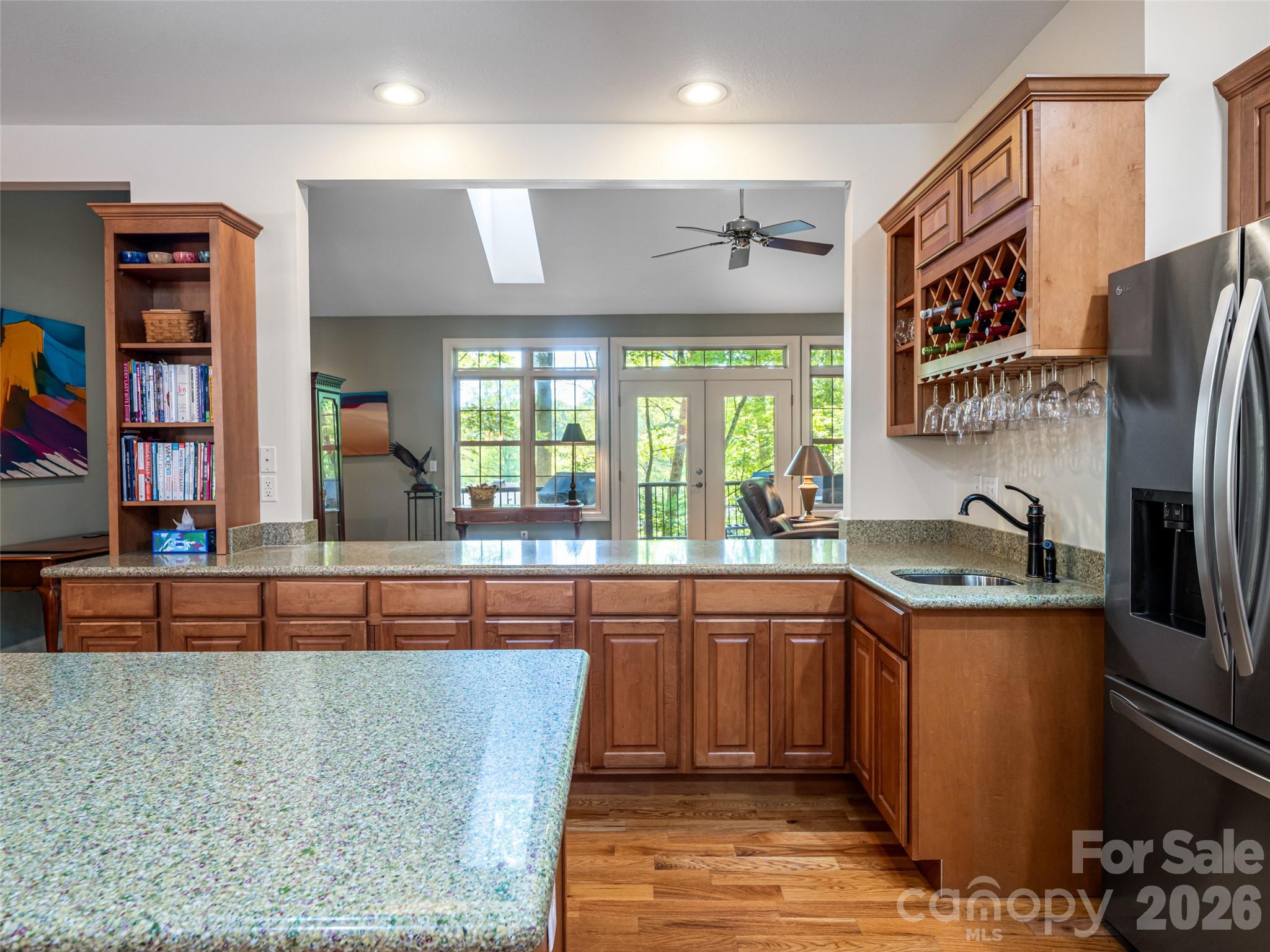 4 Dogwood Glen Circle — Etowah