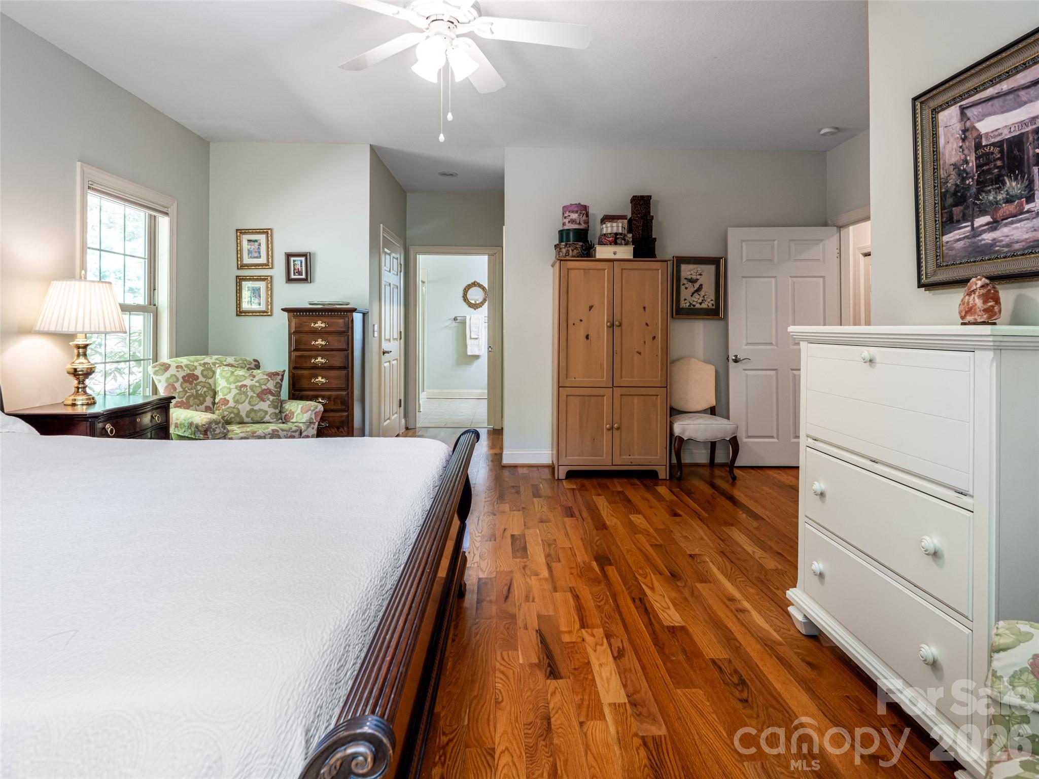 4 Dogwood Glen Circle — Etowah