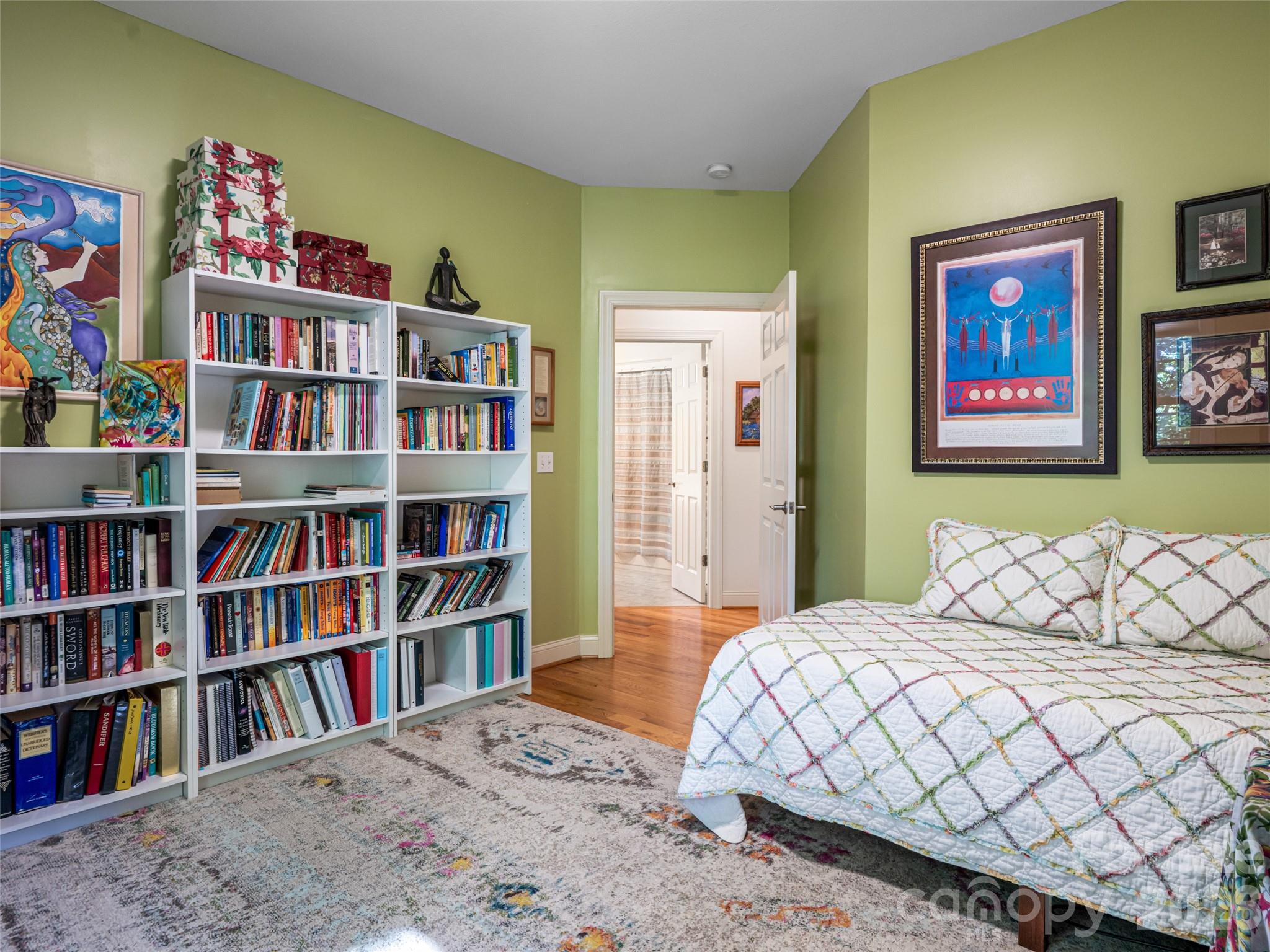 4 Dogwood Glen Circle — Etowah