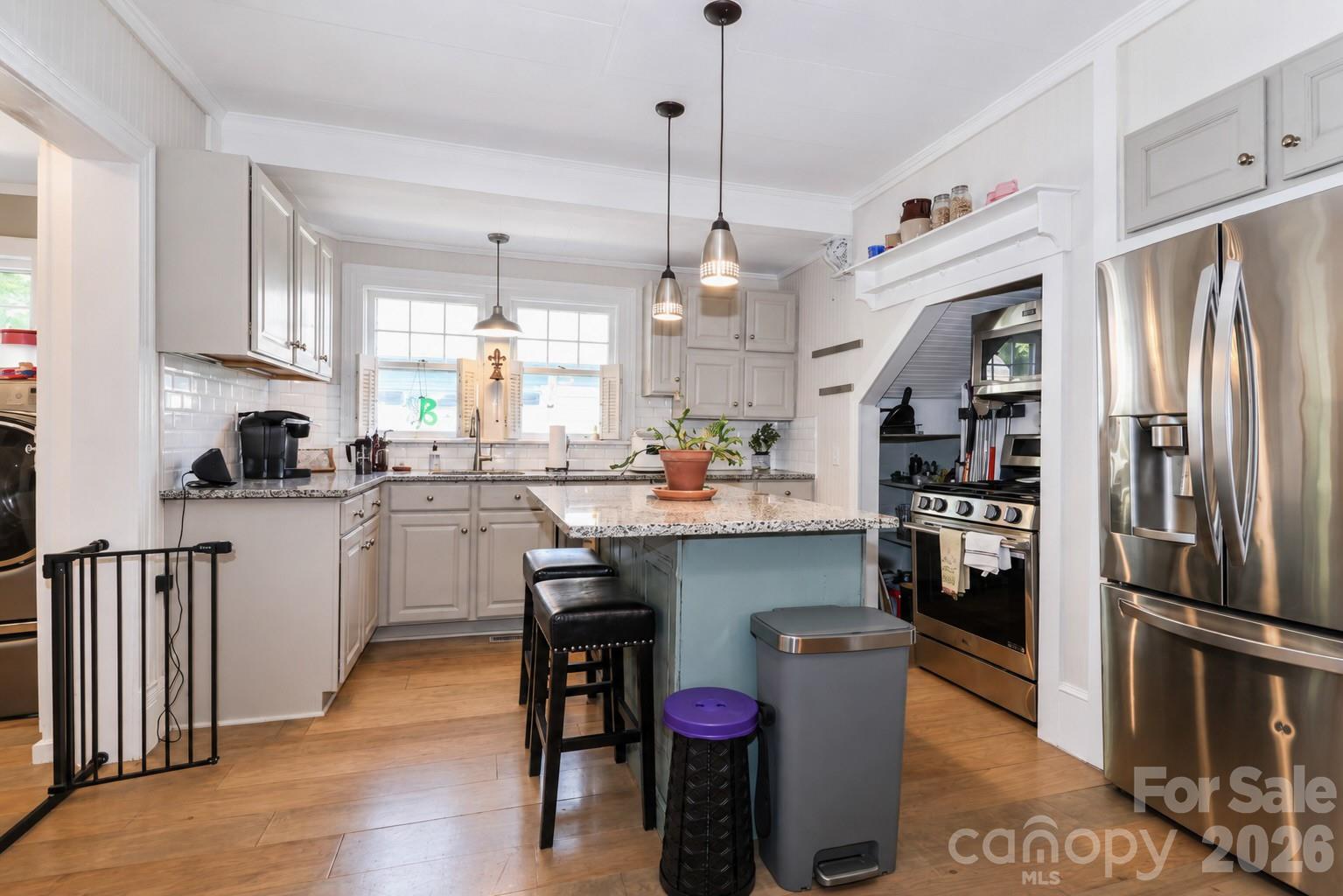 235 N Race Street — Statesville