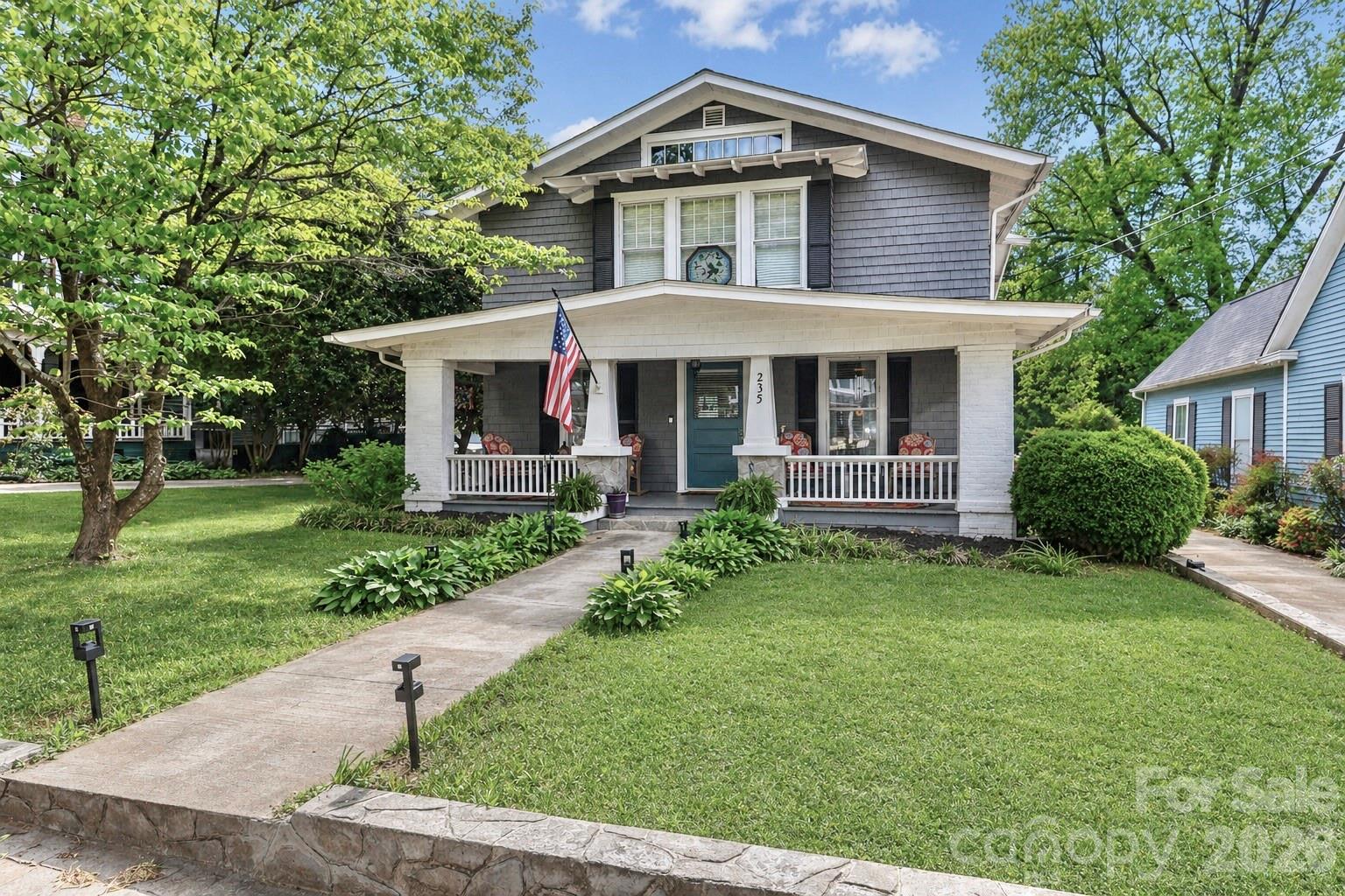 235 N Race Street — Statesville