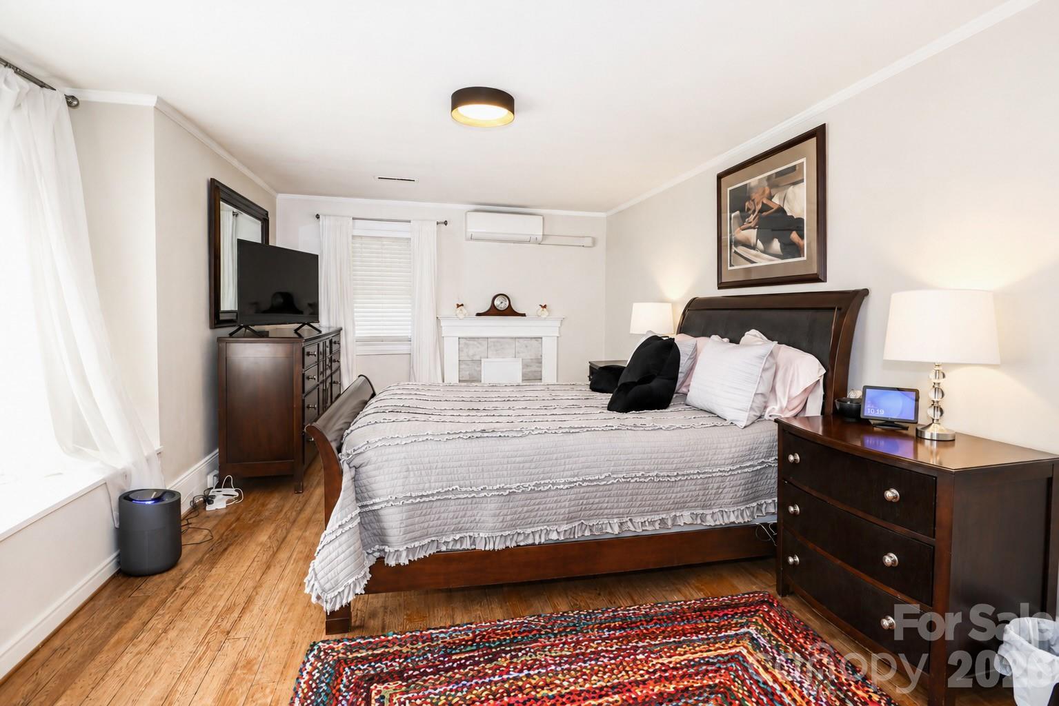 235 N Race Street — Statesville