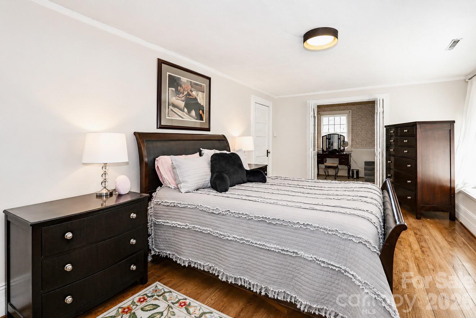 235 N Race Street — Statesville