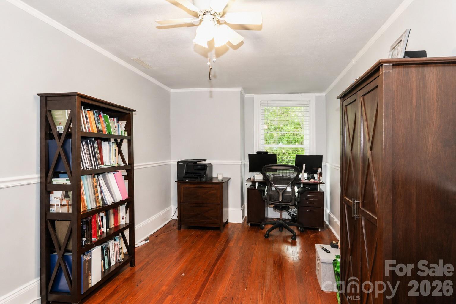 235 N Race Street — Statesville