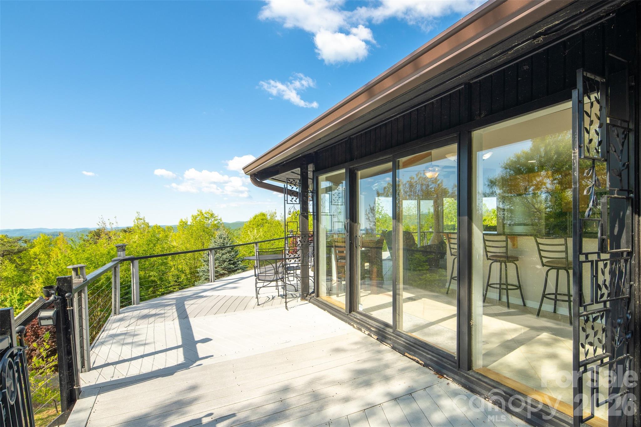 146 Cherokee Lane — Purlear