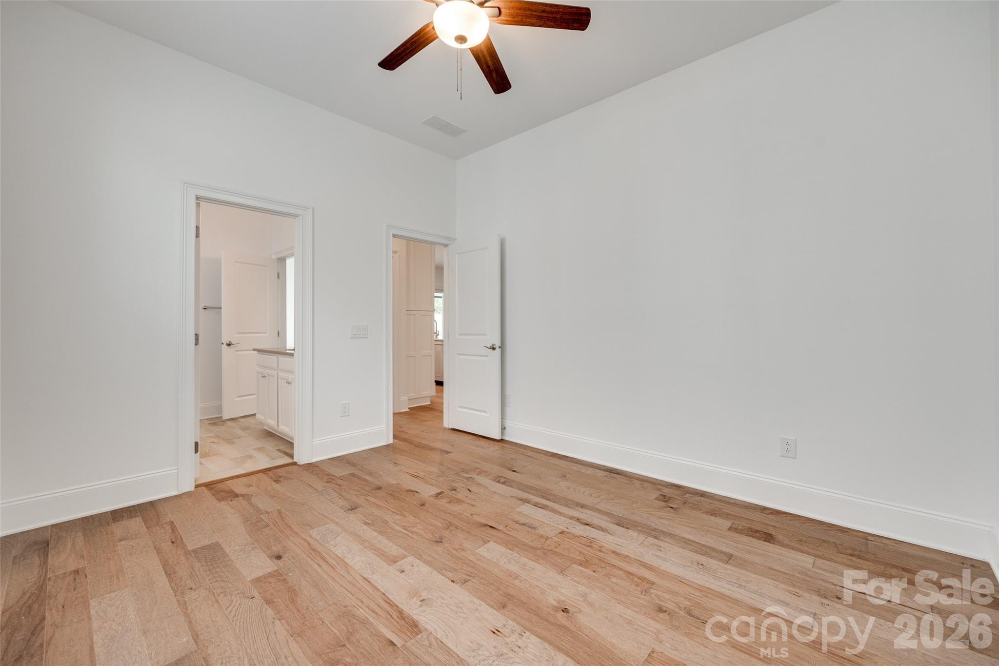 15927 Vale Ridge Drive — Charlotte