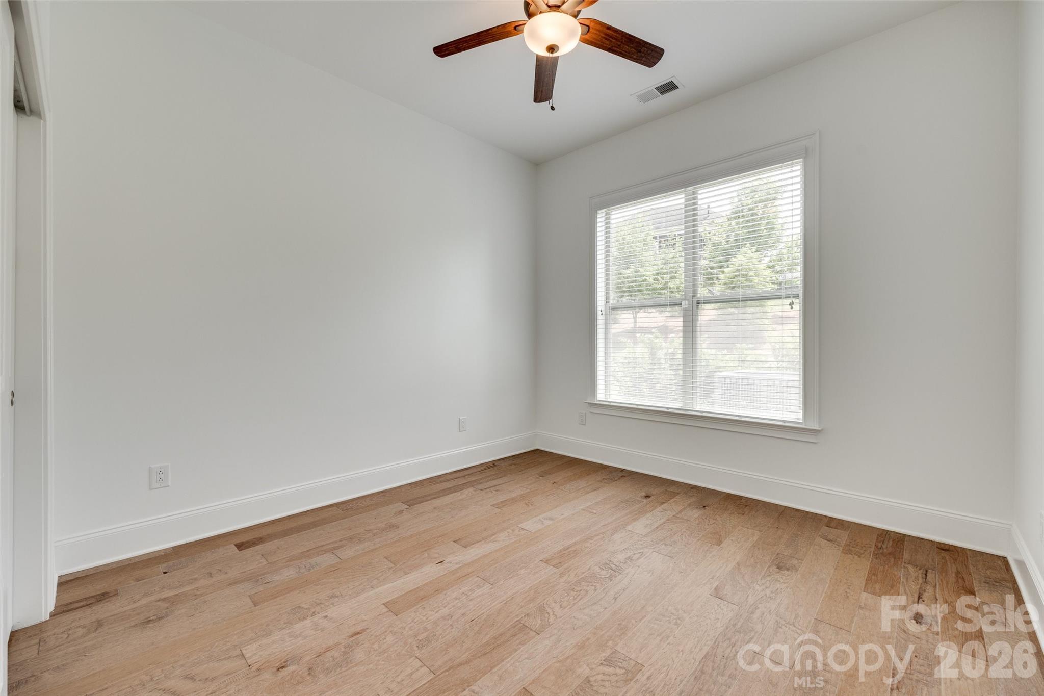 15927 Vale Ridge Drive — Charlotte