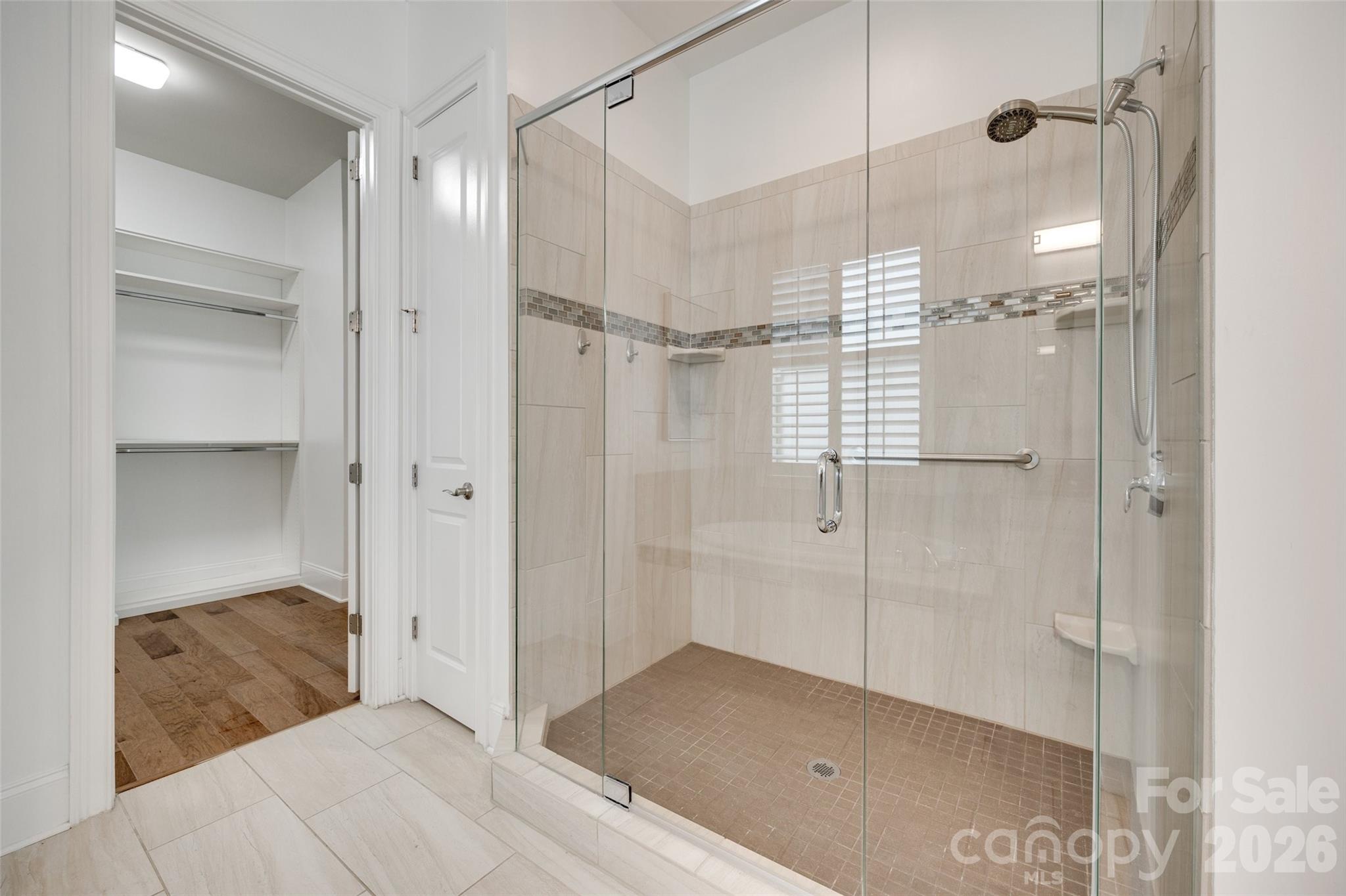 15927 Vale Ridge Drive — Charlotte