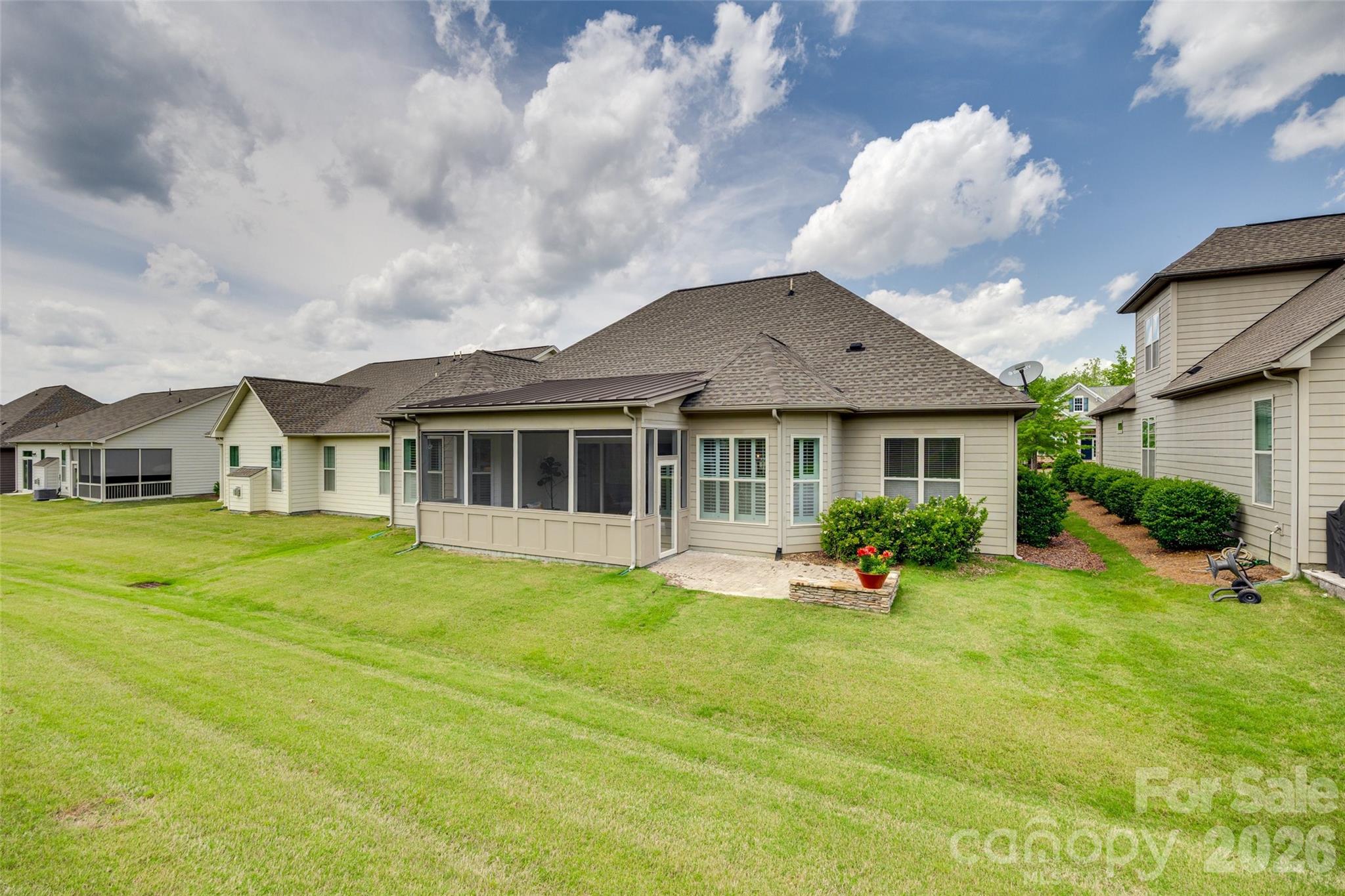 15927 Vale Ridge Drive — Charlotte