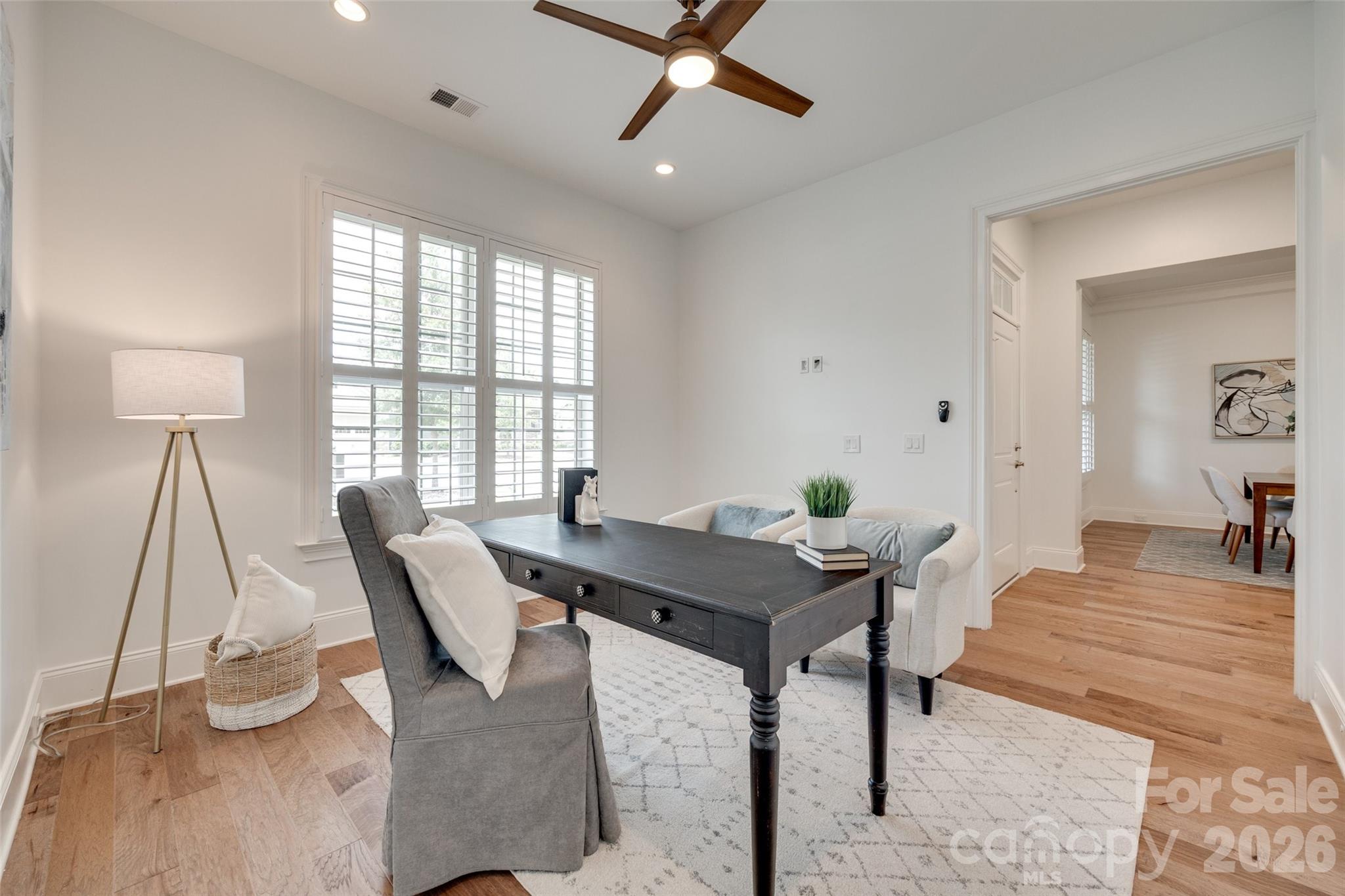 15927 Vale Ridge Drive — Charlotte