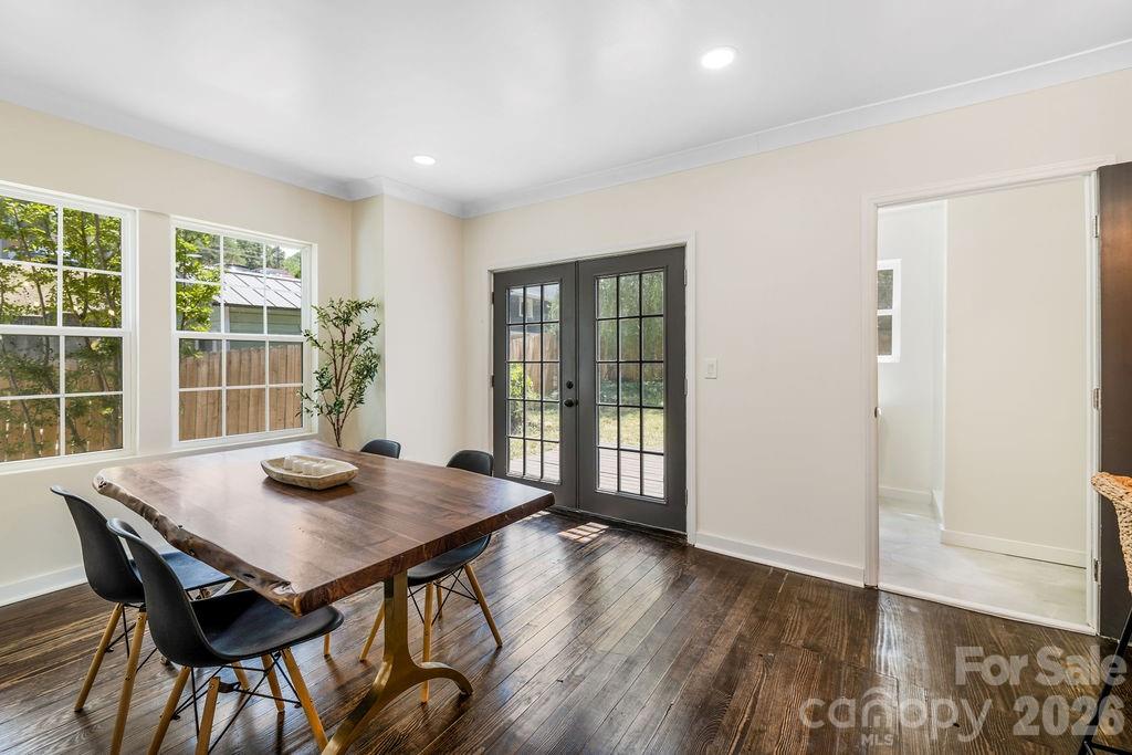 131 Woodrow Avenue — Asheville