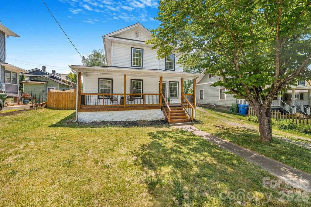 131 Woodrow Avenue — Asheville