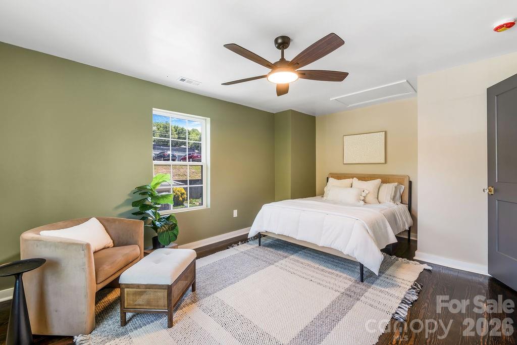 131 Woodrow Avenue — Asheville