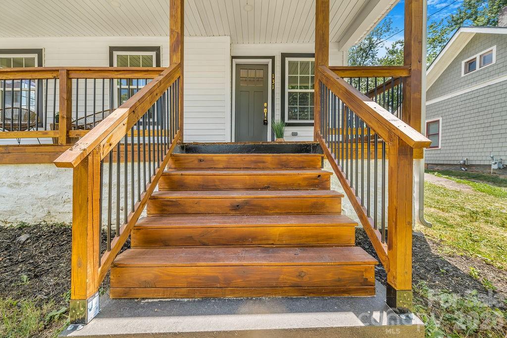131 Woodrow Avenue — Asheville