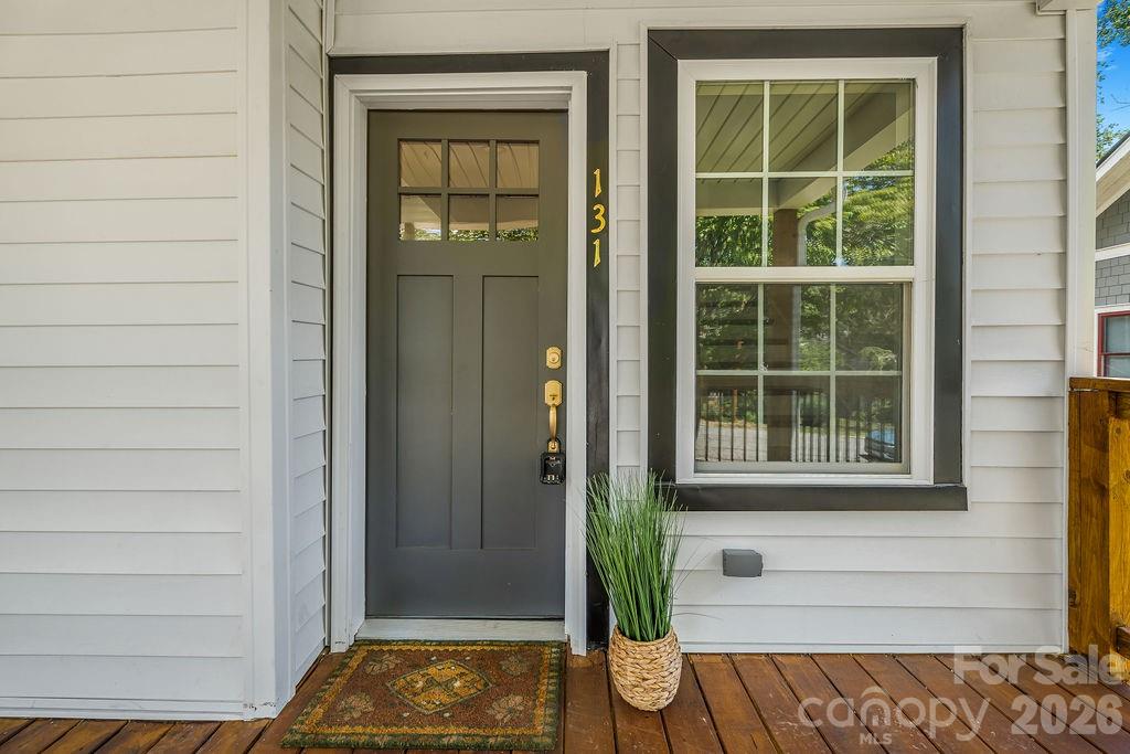 131 Woodrow Avenue — Asheville