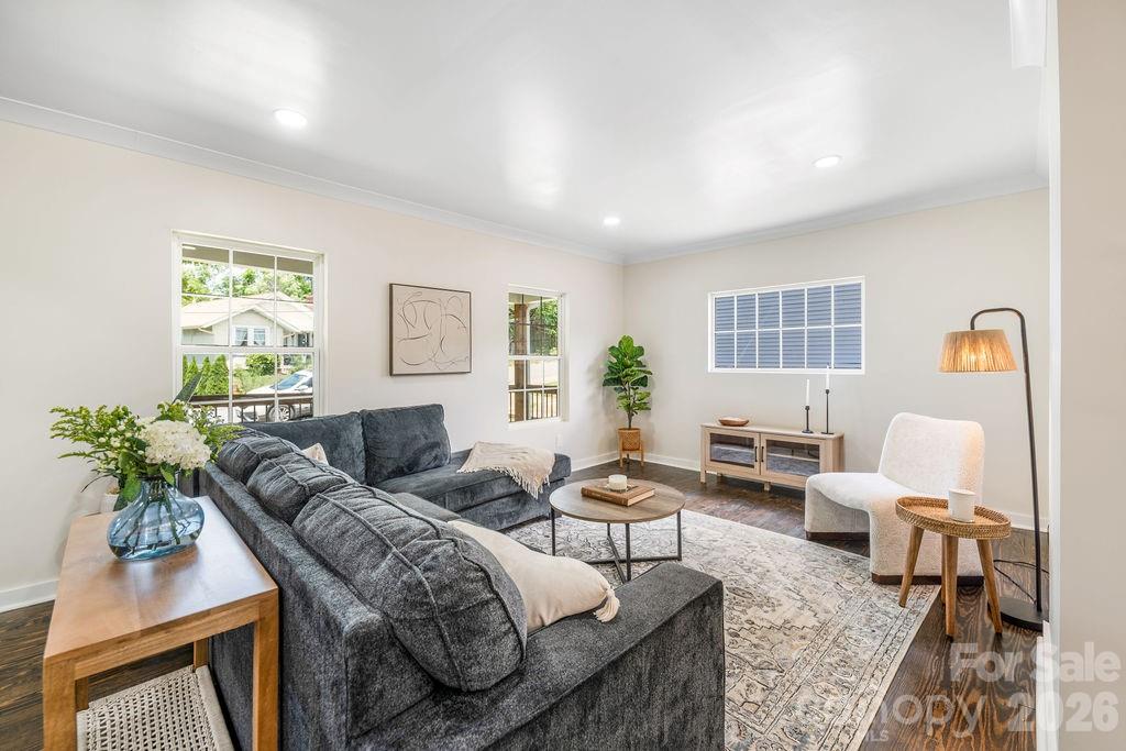 131 Woodrow Avenue — Asheville