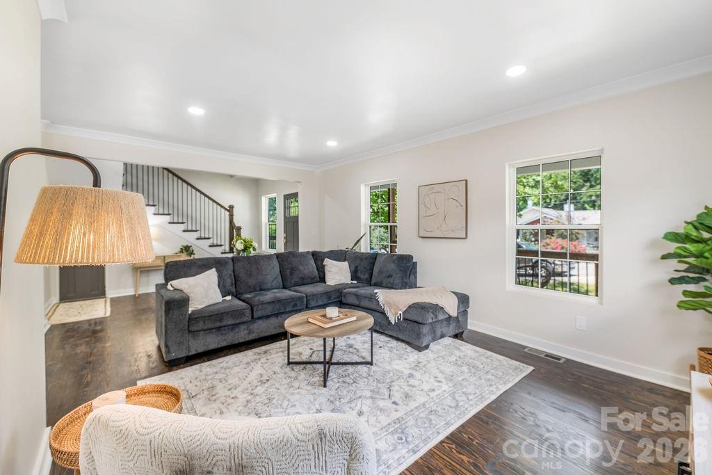 131 Woodrow Avenue — Asheville