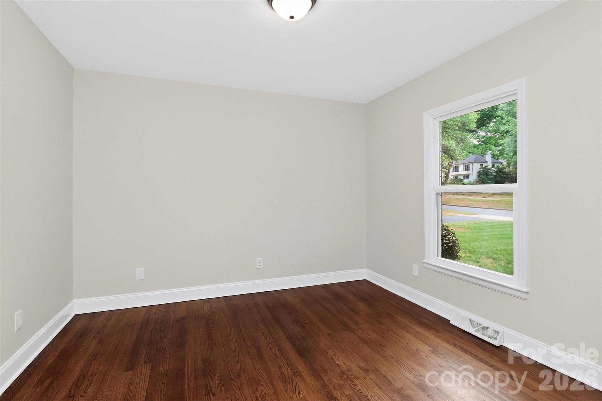 6632 Lancer Drive — Charlotte