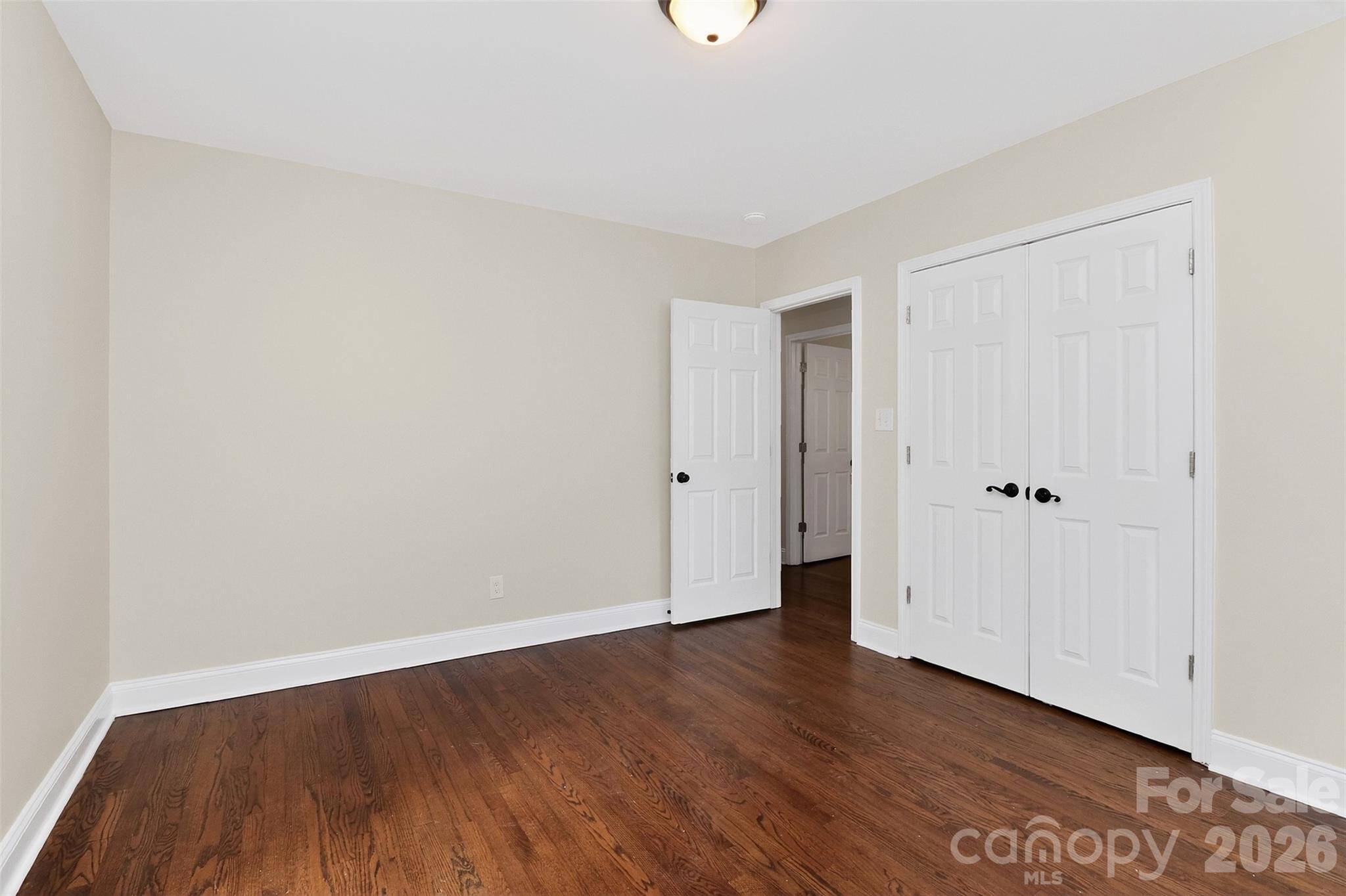 6632 Lancer Drive — Charlotte