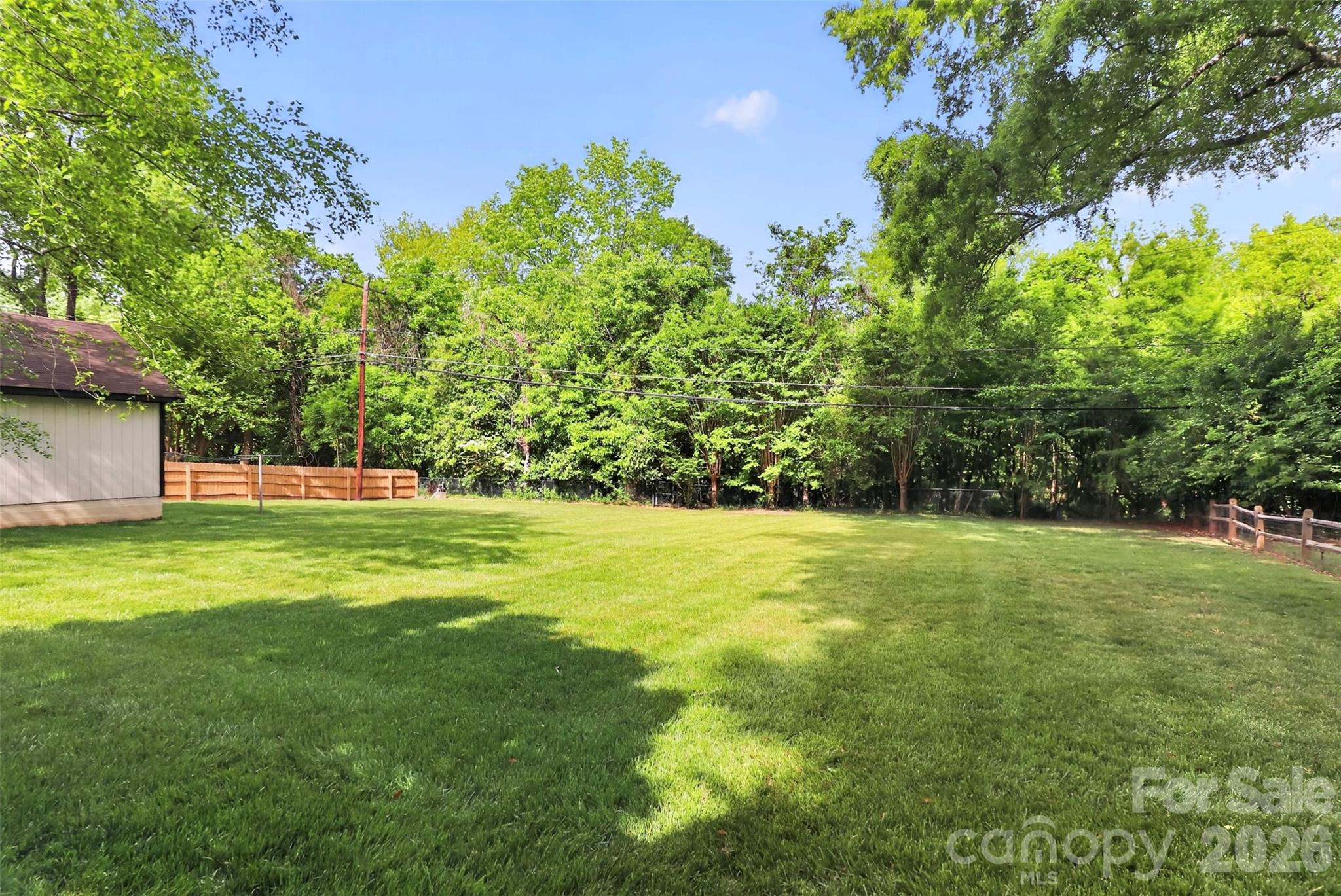 6632 Lancer Drive — Charlotte