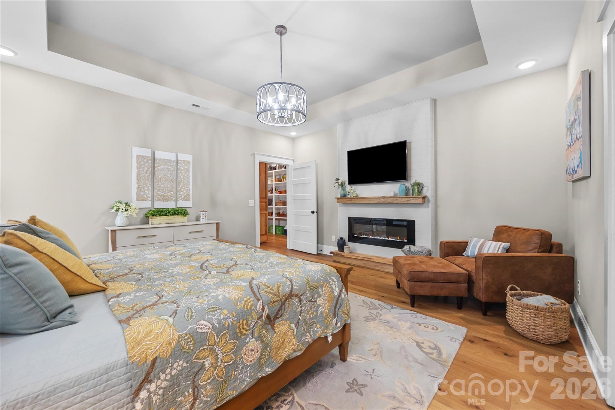 662 Sandbar Point — Lake Wylie