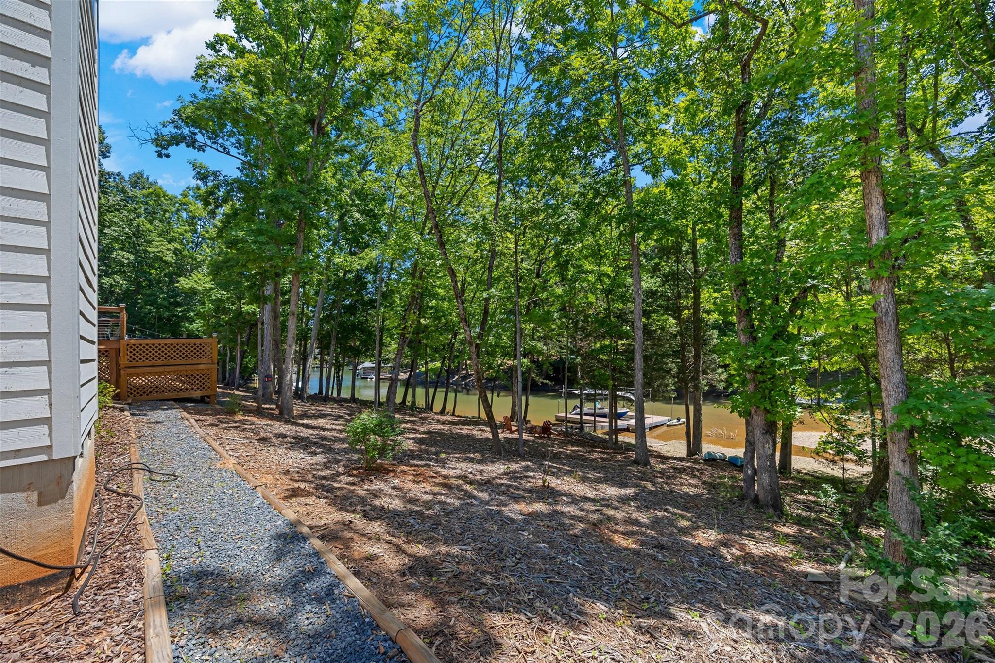 662 Sandbar Point — Lake Wylie