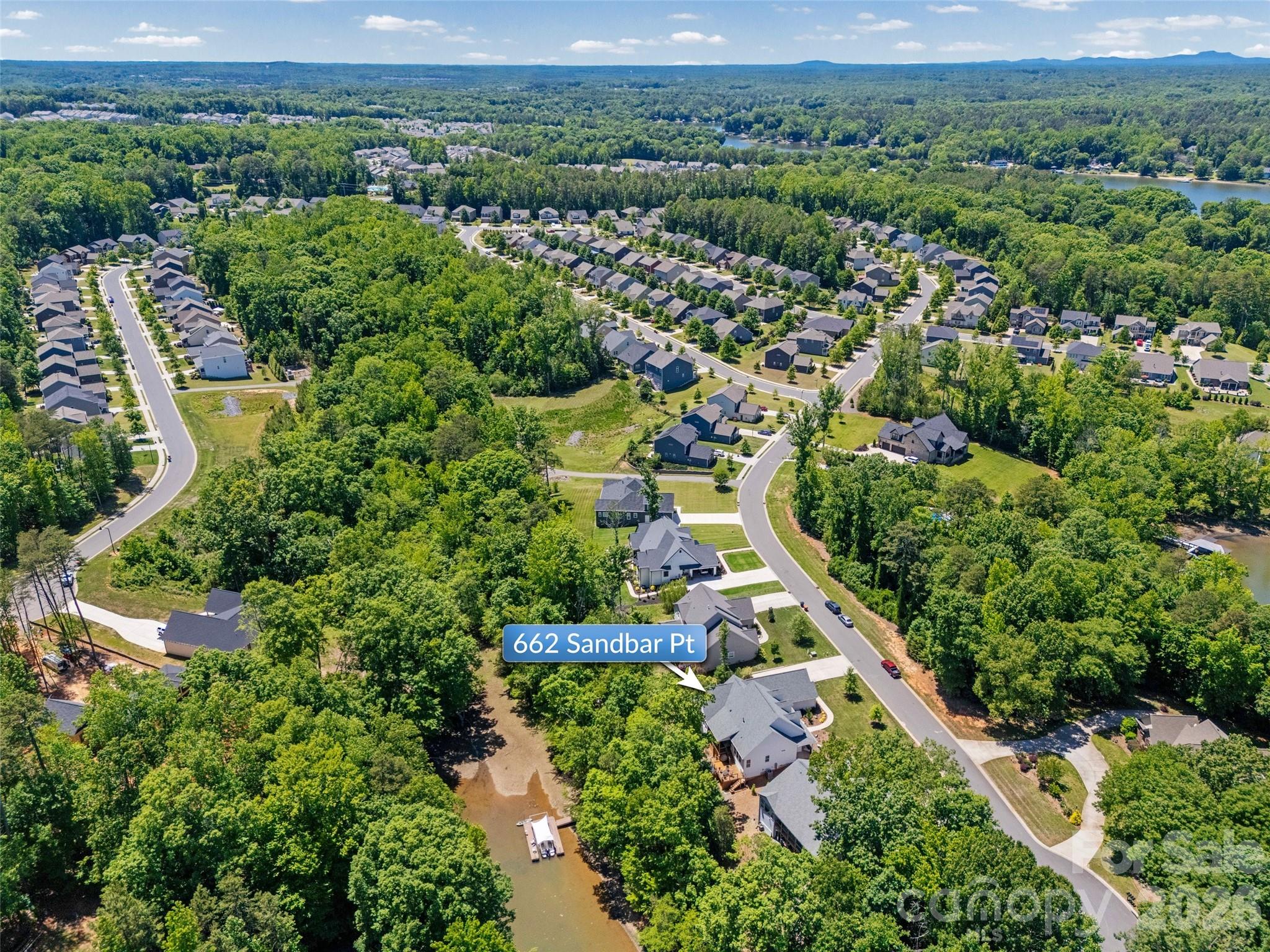 662 Sandbar Point — Lake Wylie