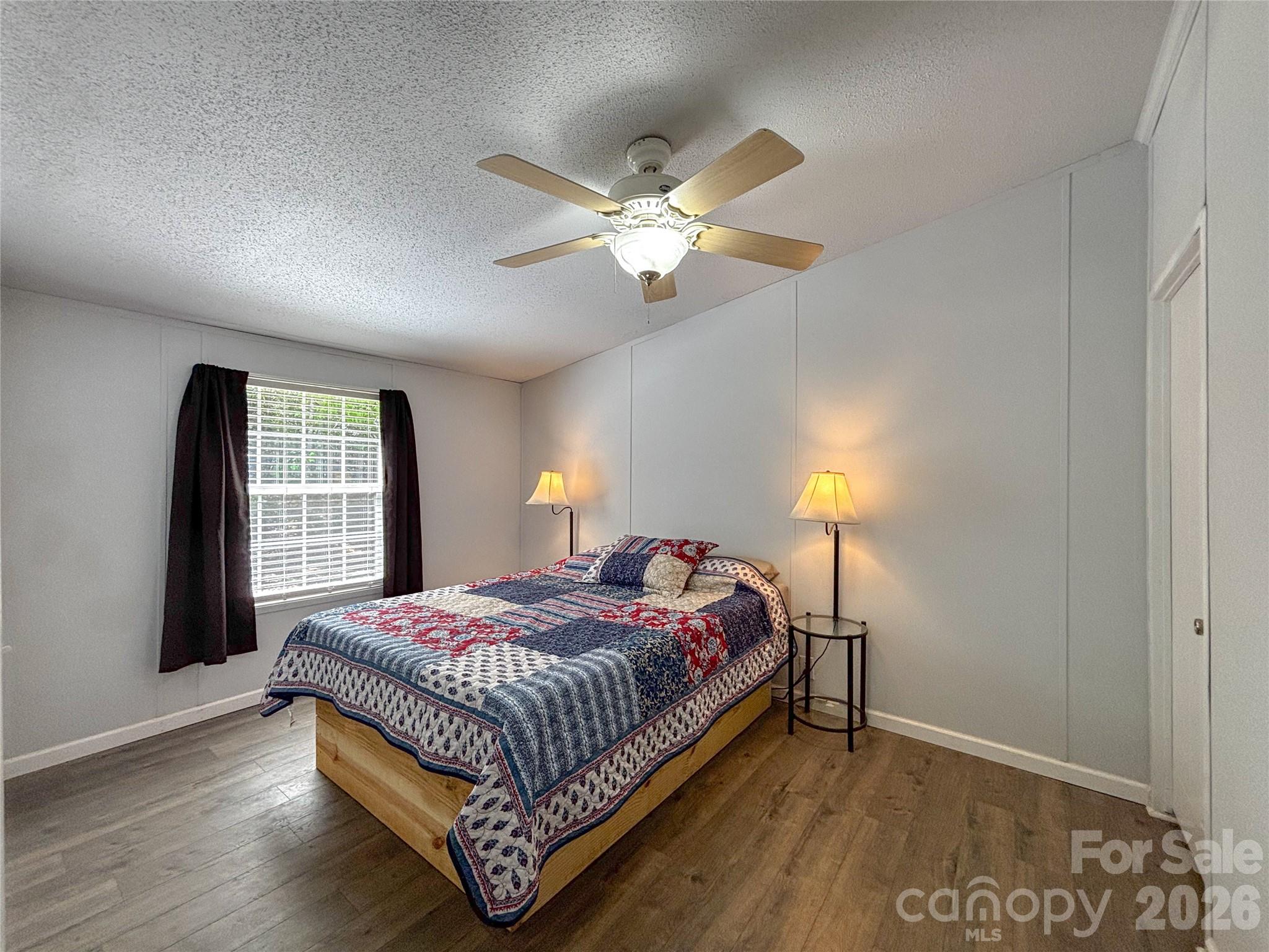 2330 West View Acres Avenue Extension — Hickory
