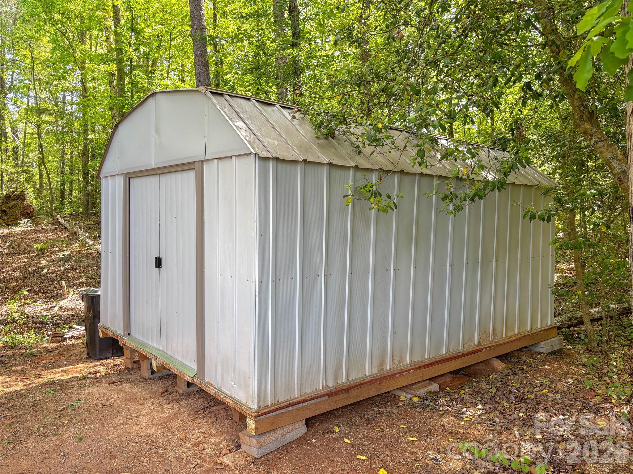 2330 West View Acres Avenue Extension — Hickory