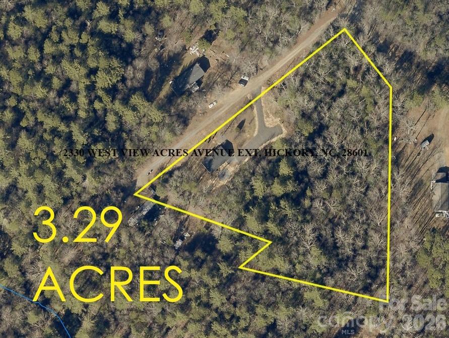 2330 West View Acres Avenue Extension — Hickory