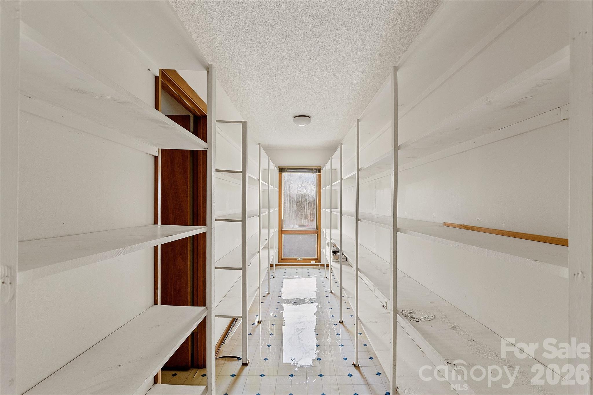 2025 Howard Gap Road — Hendersonville