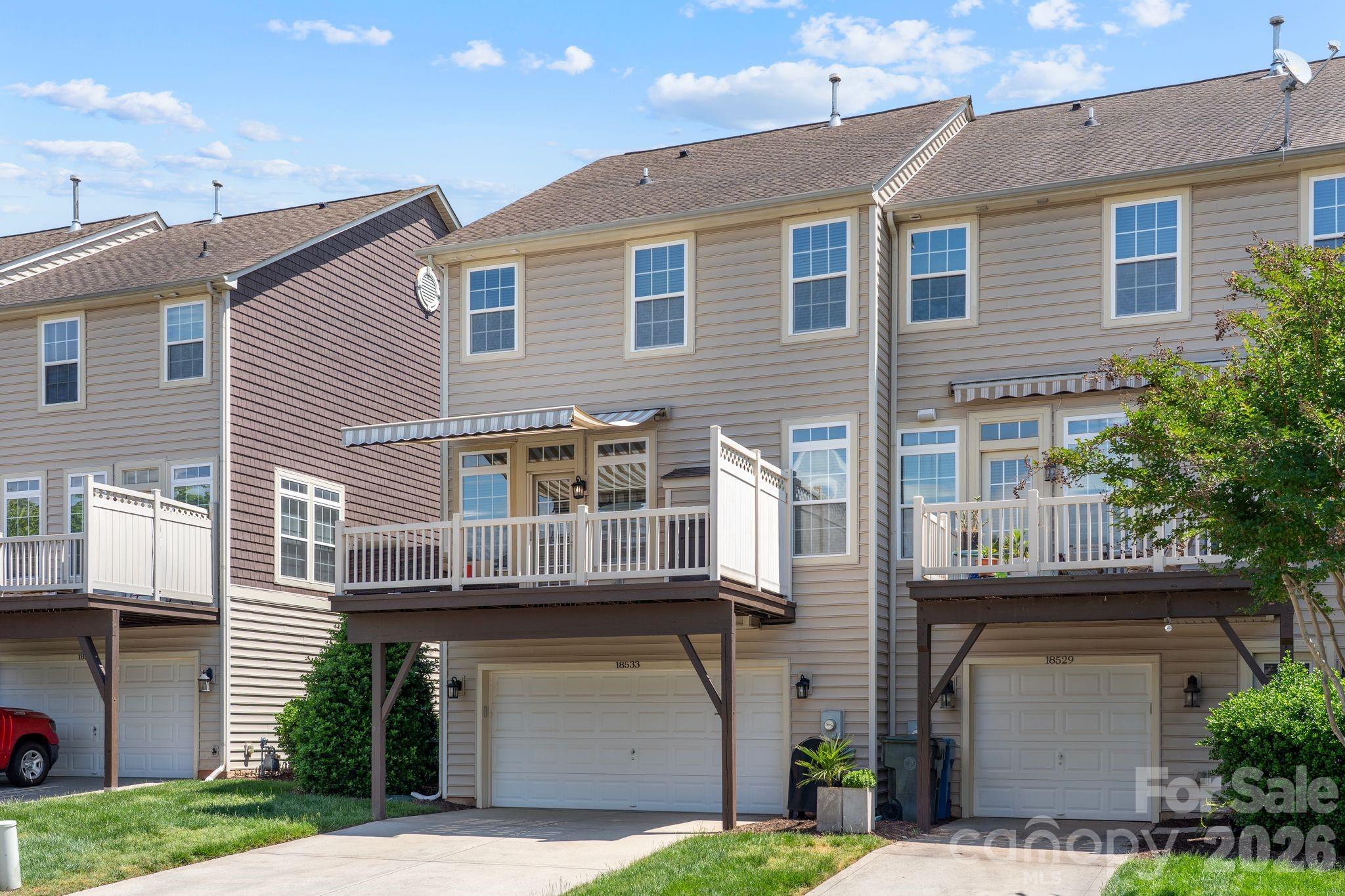 18533 The Commons Boulevard — Cornelius