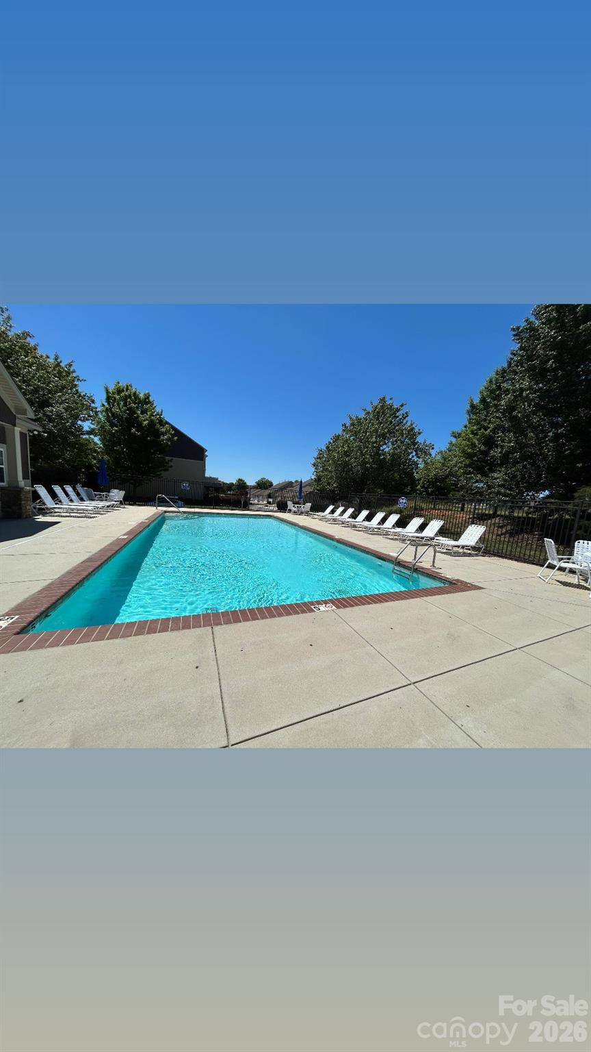 18533 The Commons Boulevard — Cornelius