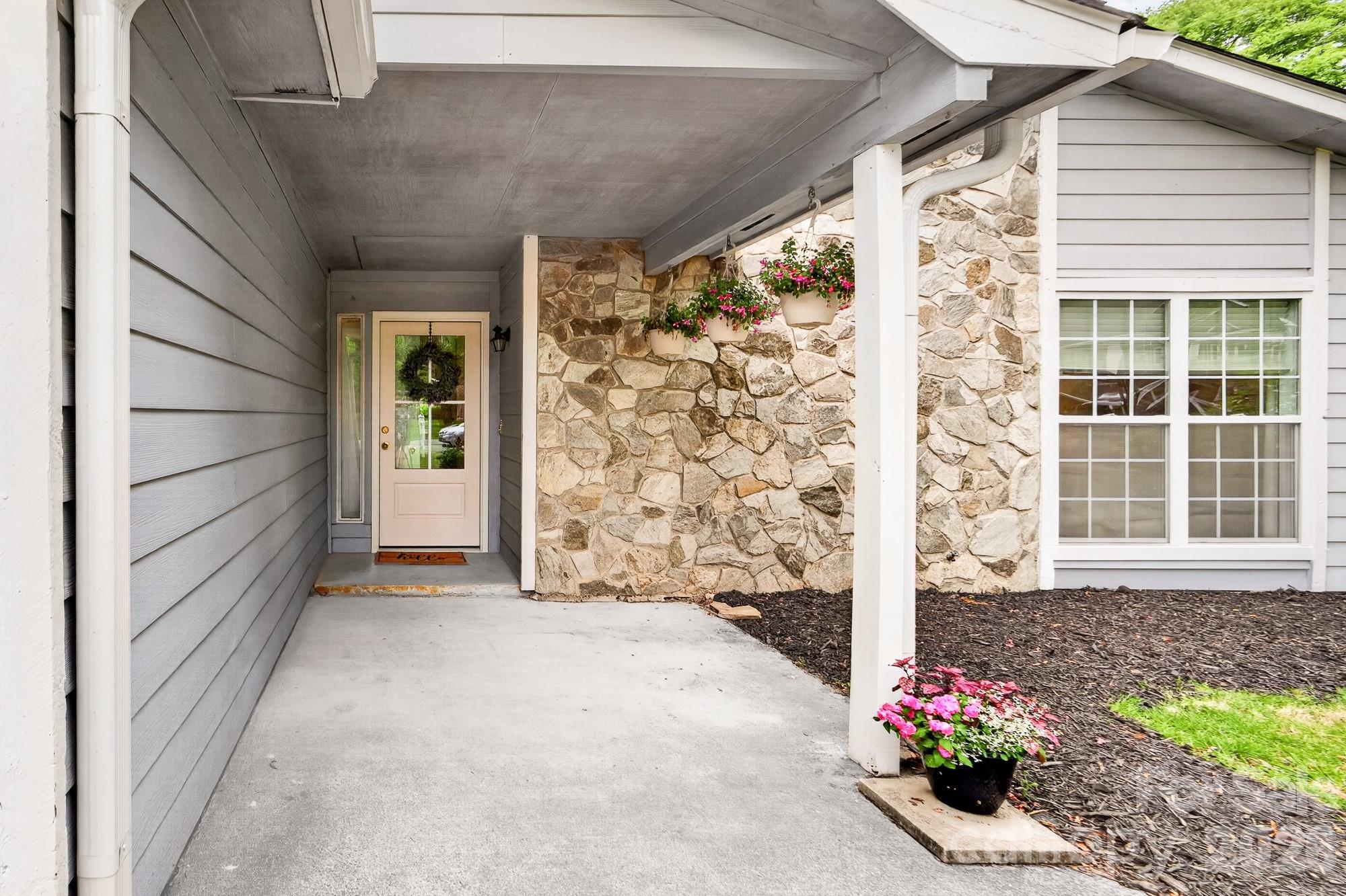 11021 Fox Mill Lane — Charlotte