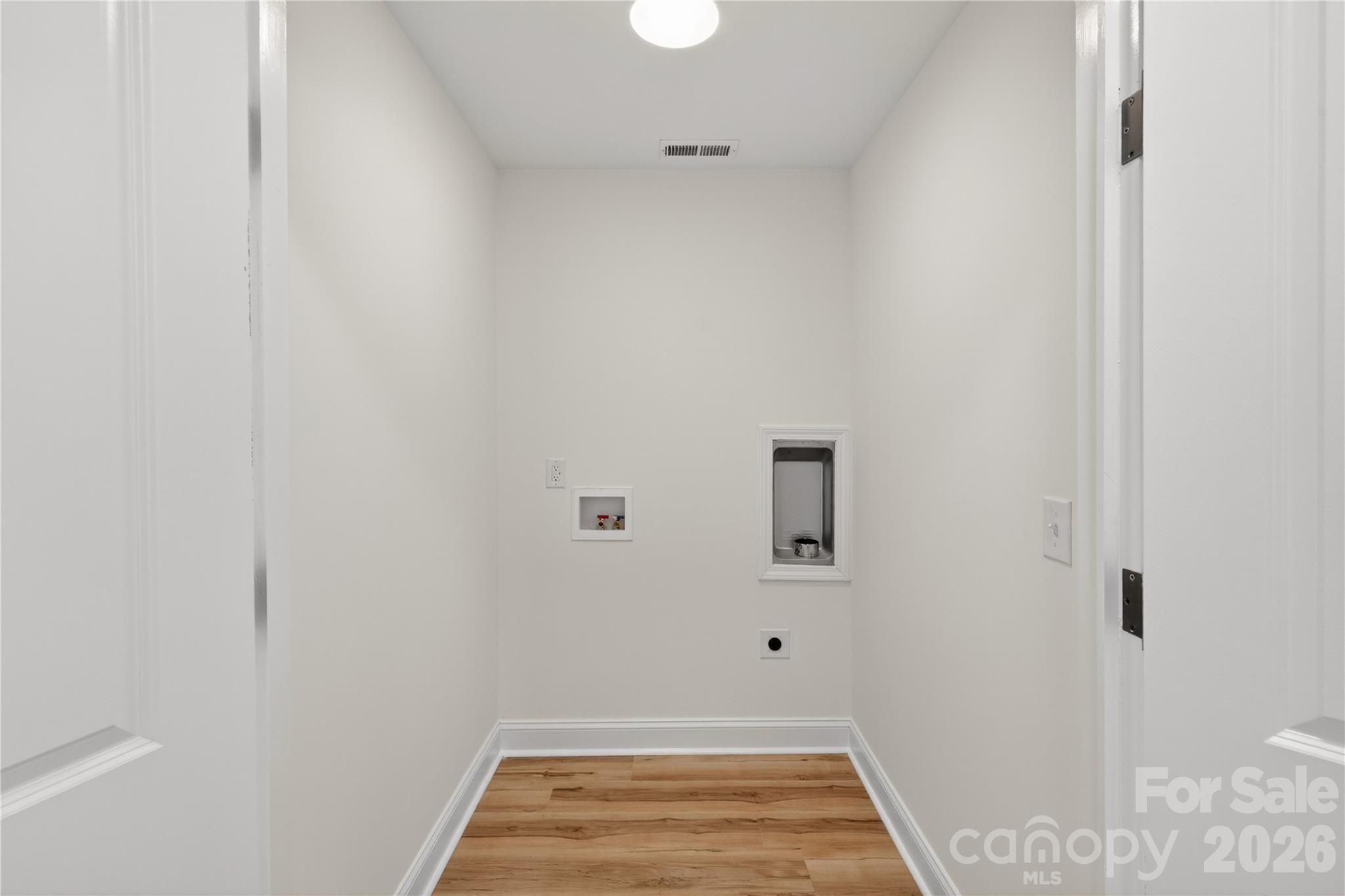 622 W Catawba Avenue — Mount Holly