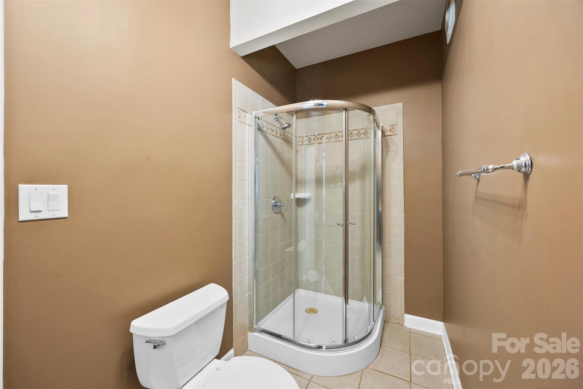 6520 Hollow Oak Drive — Mint Hill