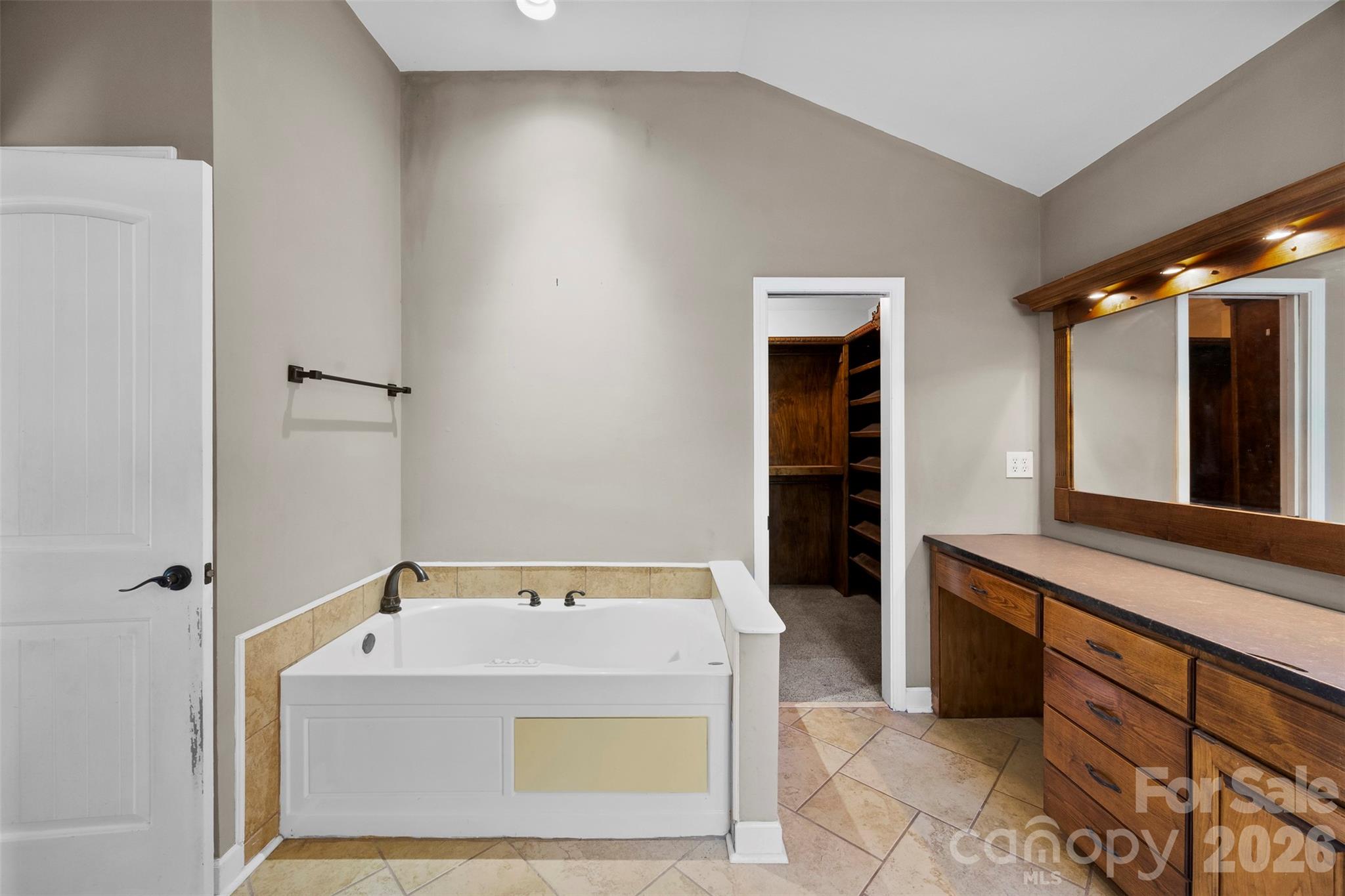 6520 Hollow Oak Drive — Mint Hill