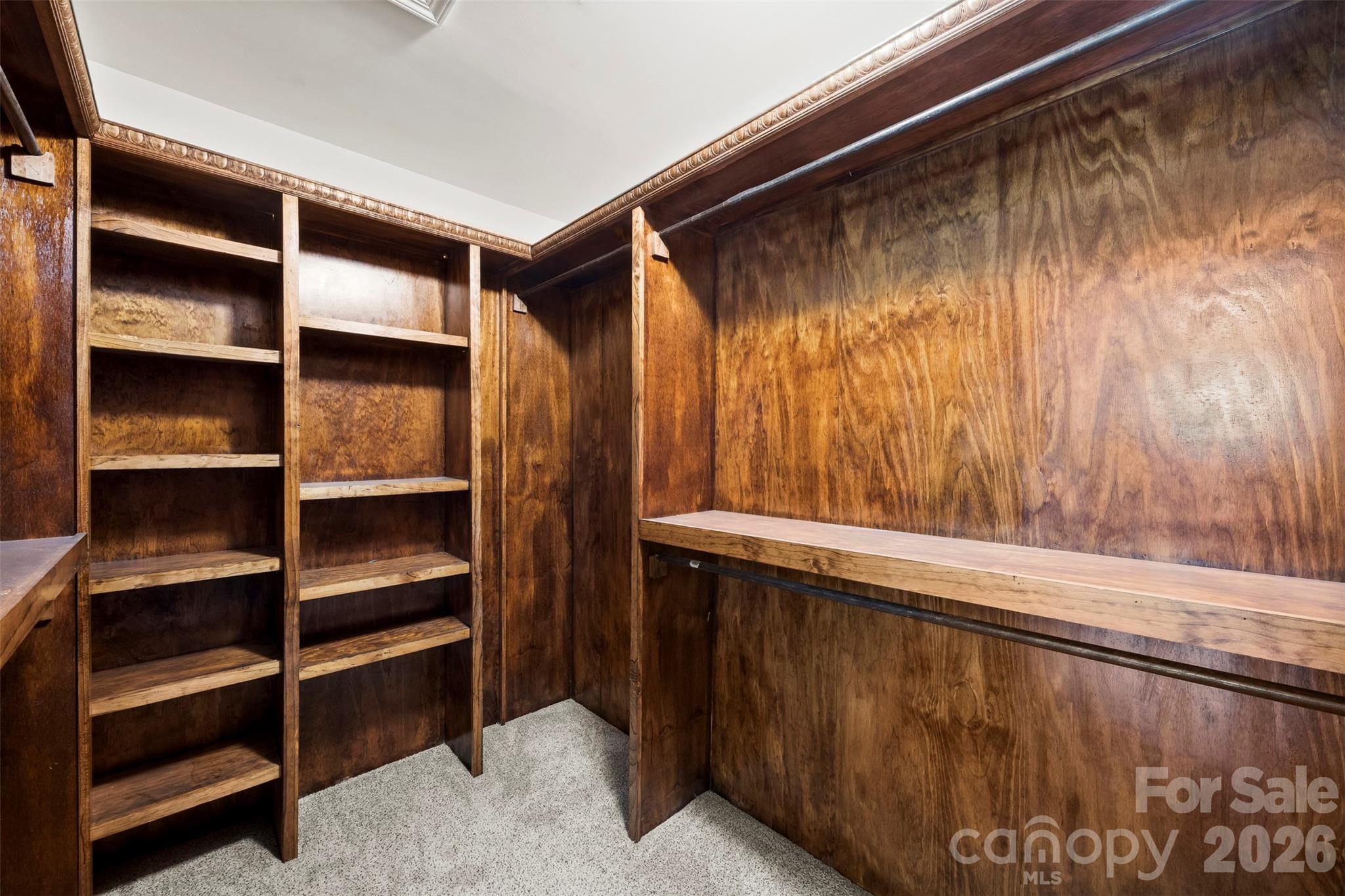 6520 Hollow Oak Drive — Mint Hill