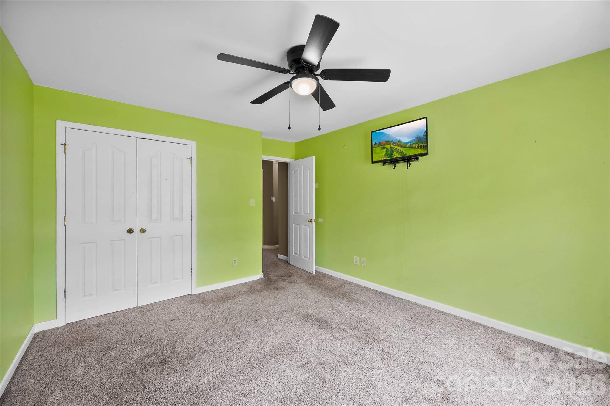 6520 Hollow Oak Drive — Mint Hill