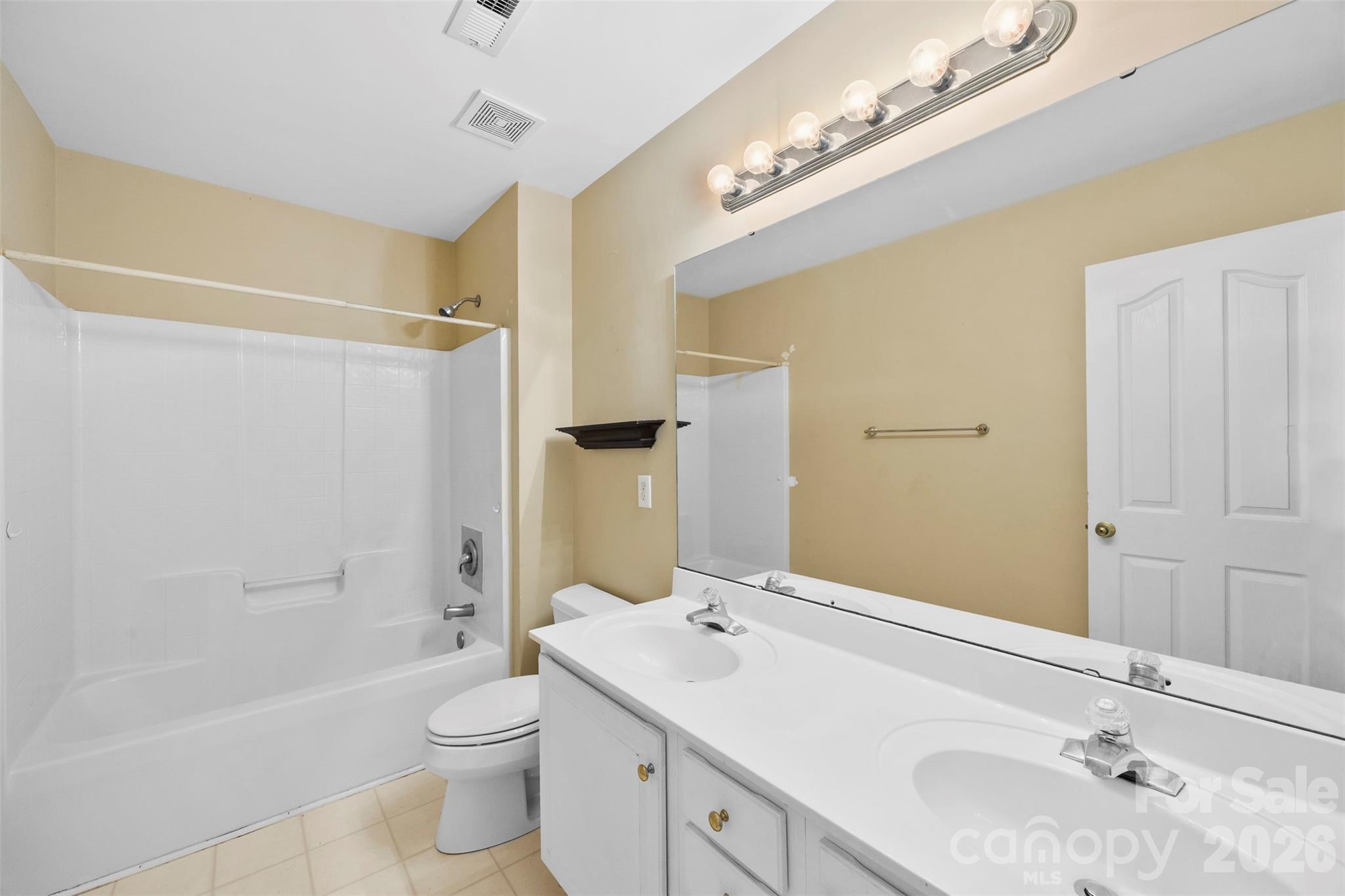 6520 Hollow Oak Drive — Mint Hill