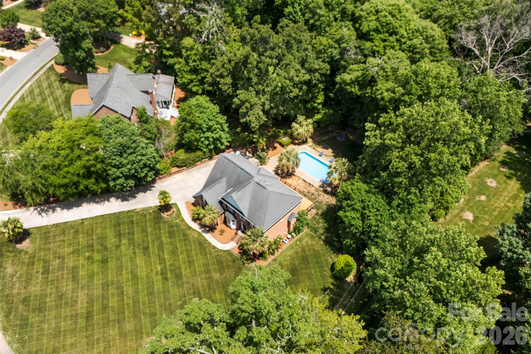 6520 Hollow Oak Drive — Mint Hill