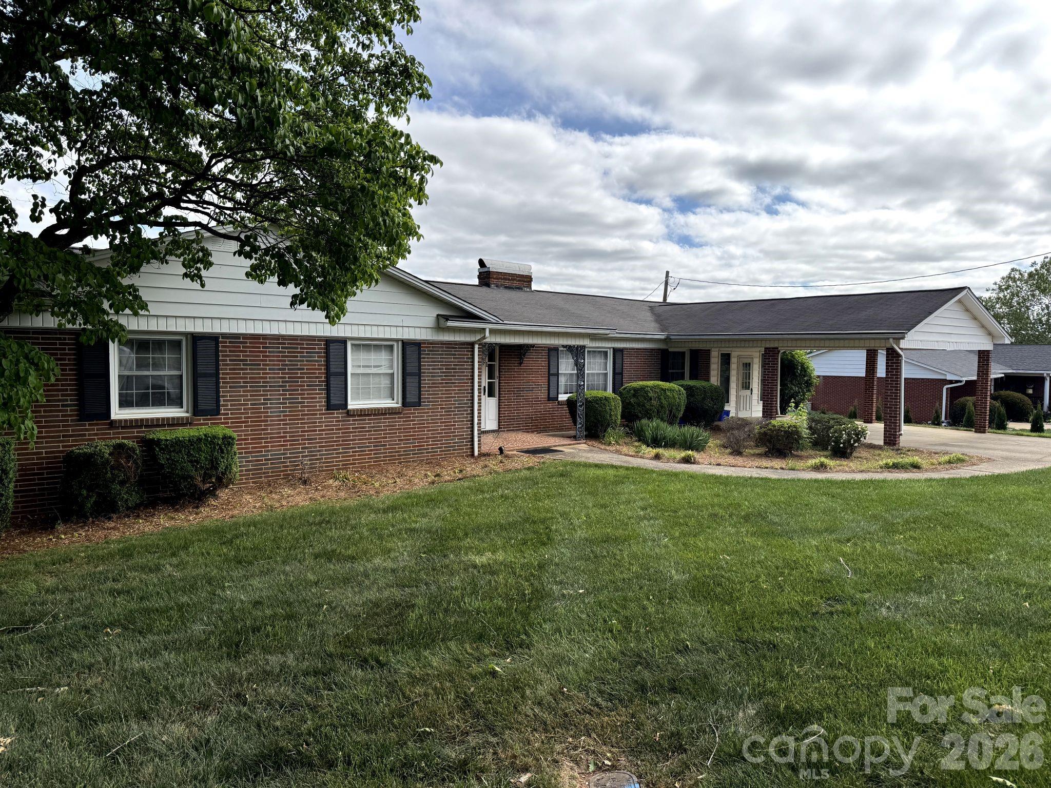1 Clearview Street — Granite Falls