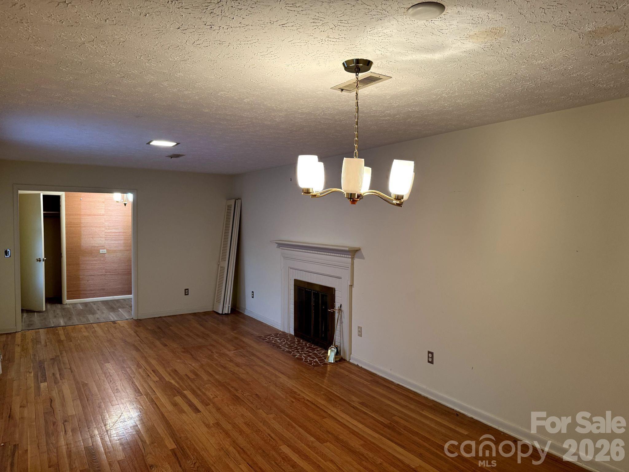 1 Clearview Street — Granite Falls