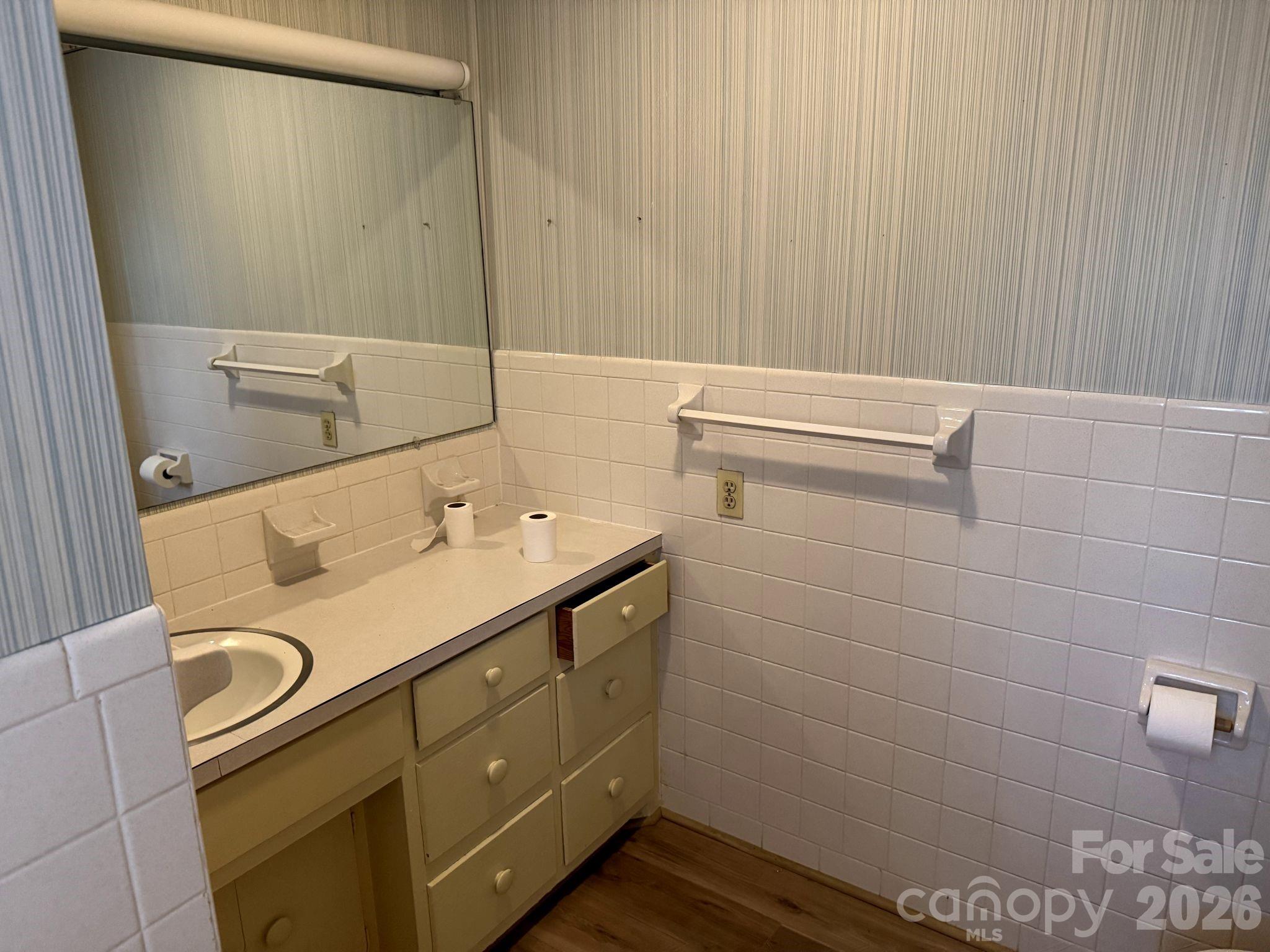 1 Clearview Street — Granite Falls
