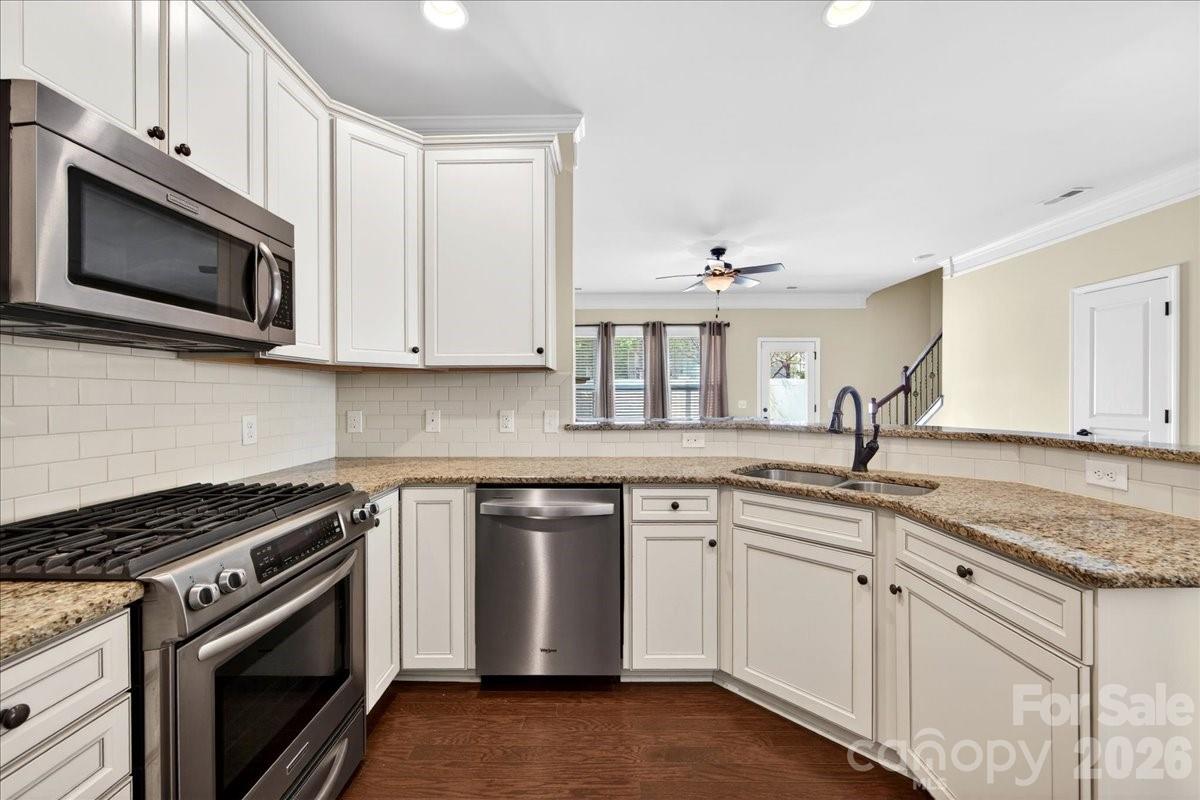 6453 Silver Star Lane — Charlotte