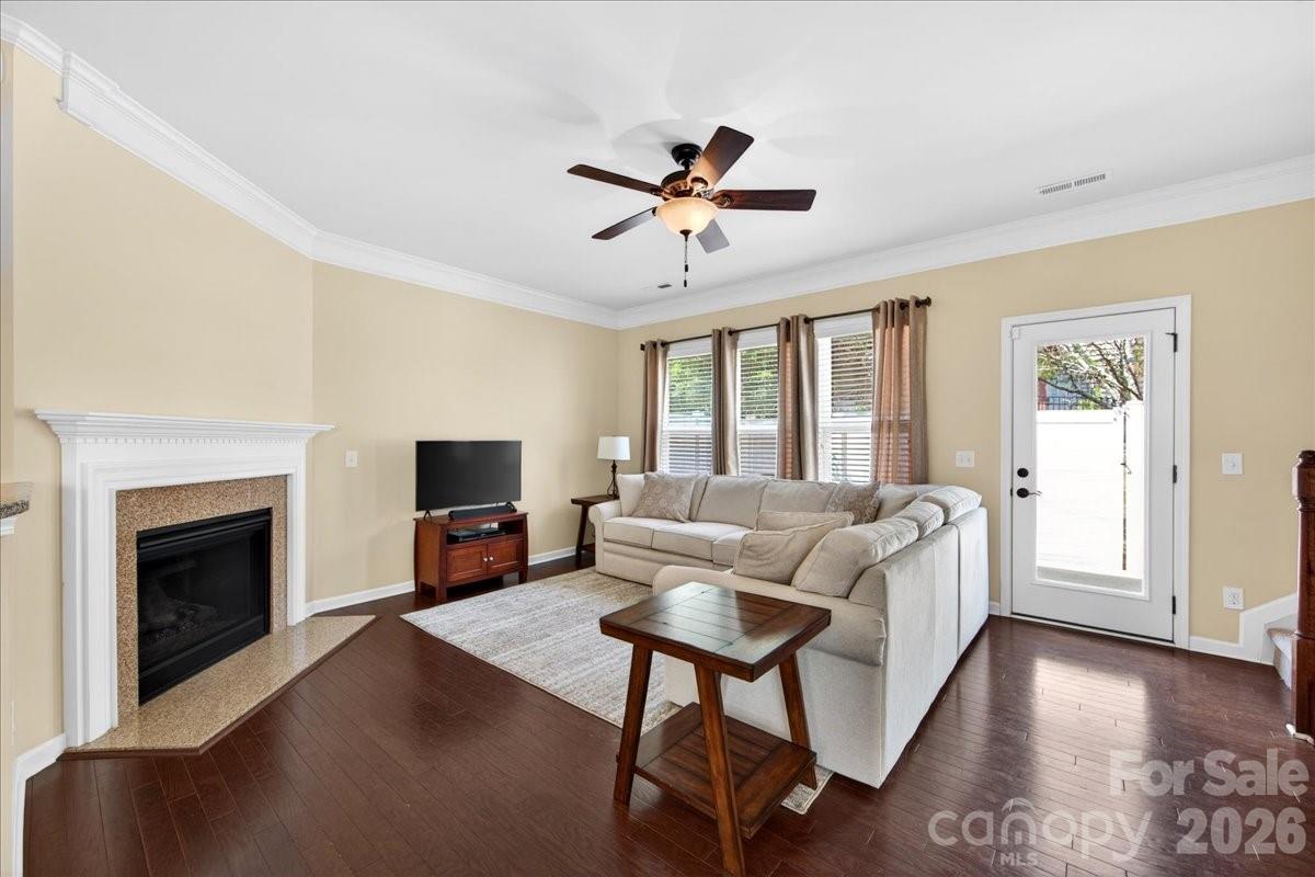 6453 Silver Star Lane — Charlotte