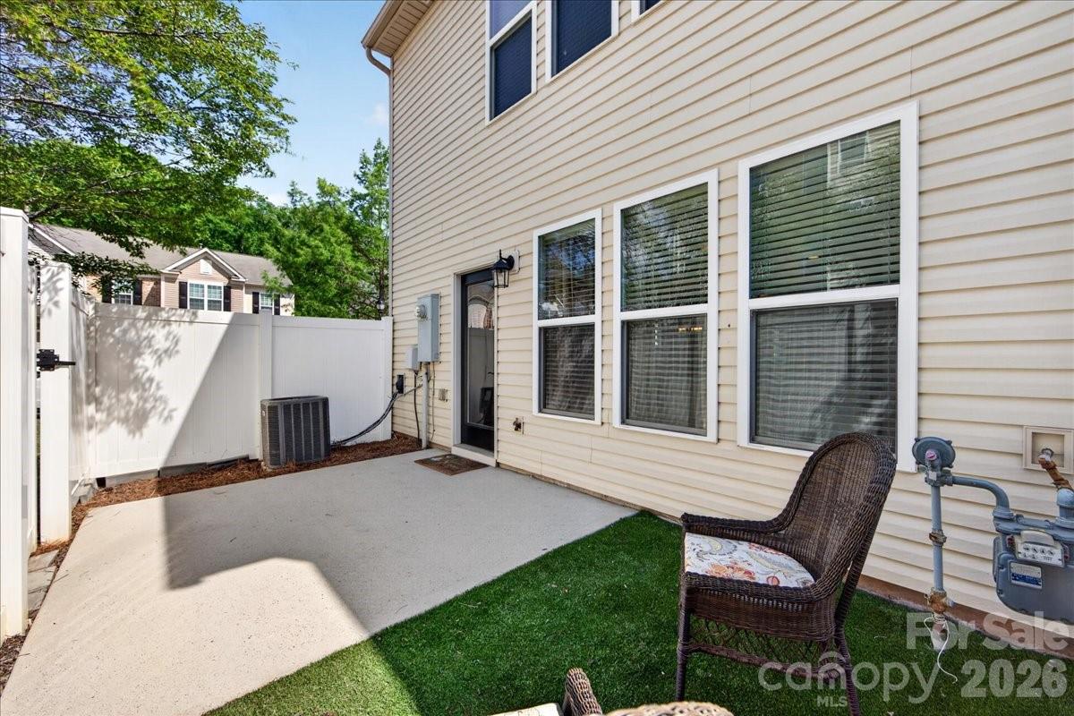6453 Silver Star Lane — Charlotte