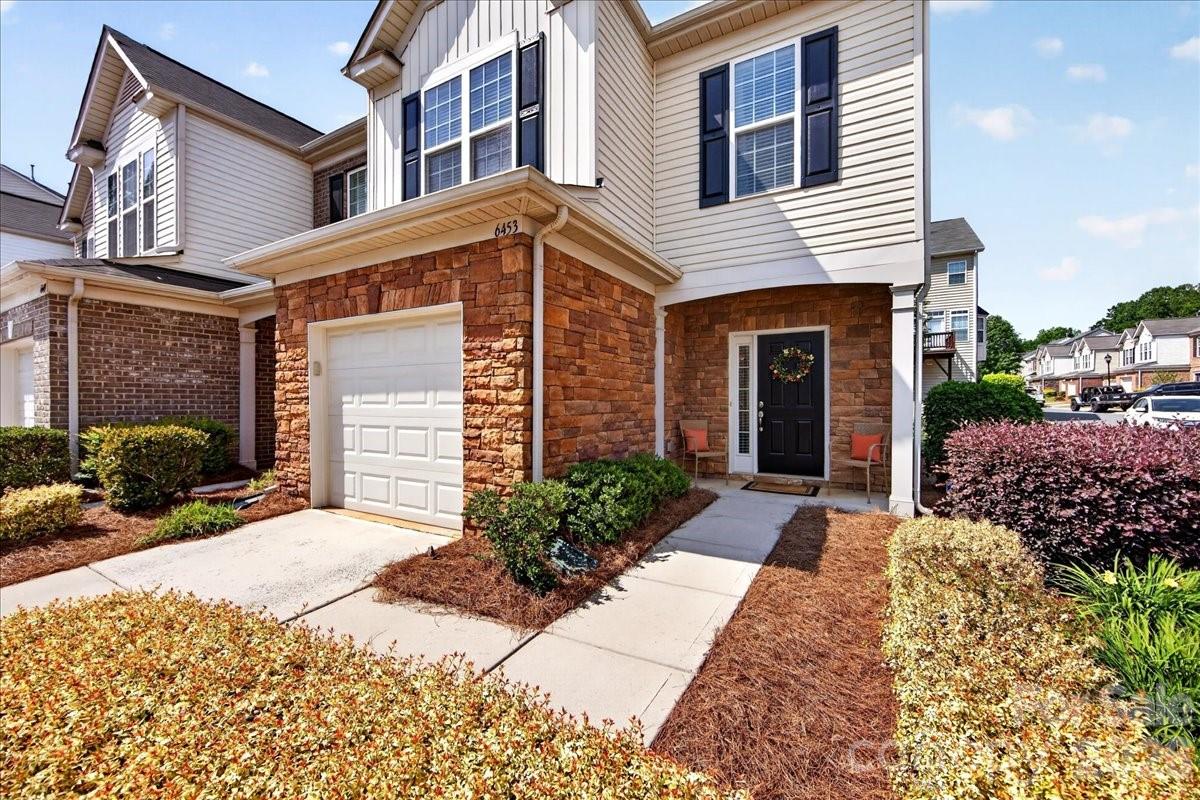 6453 Silver Star Lane — Charlotte
