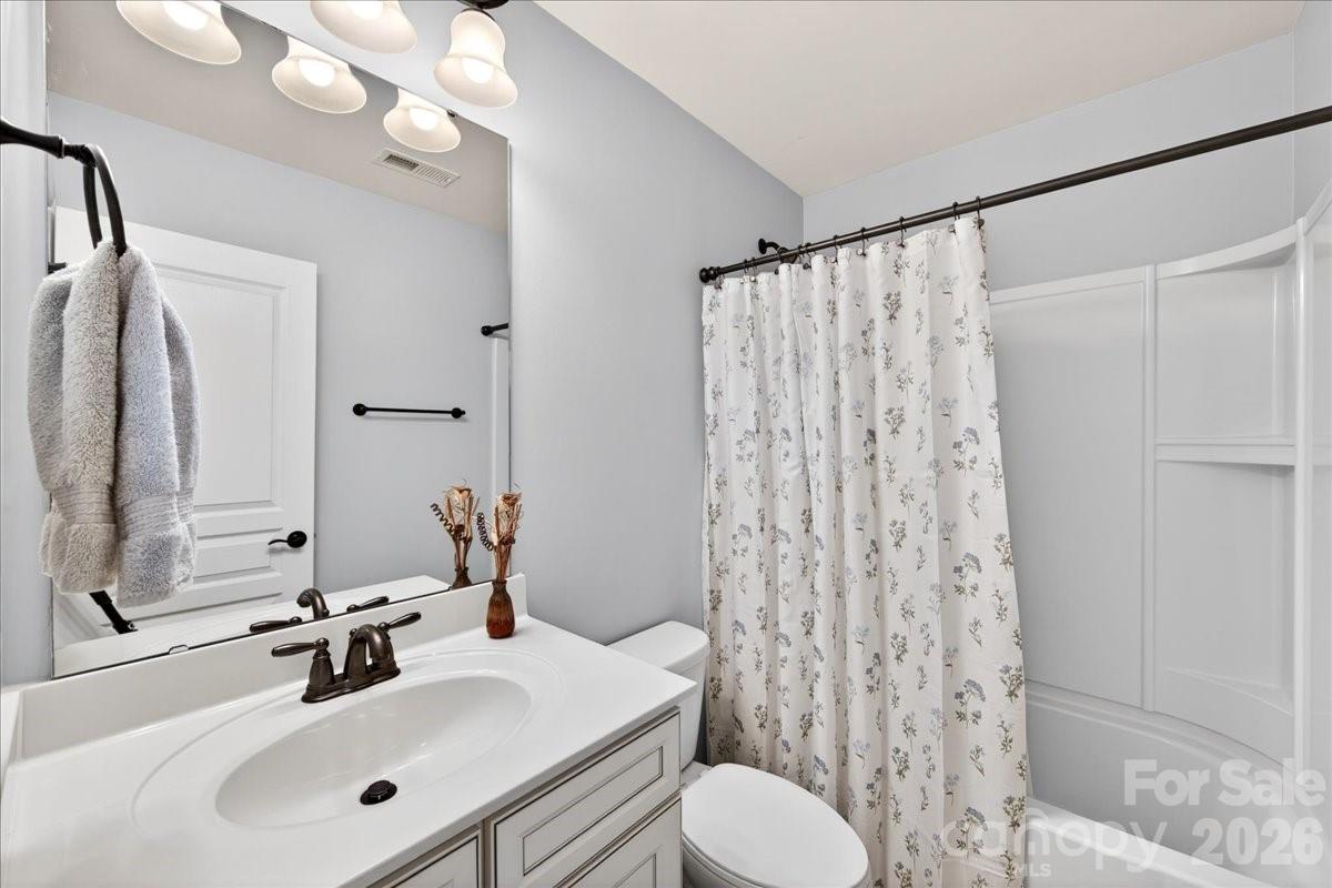 6453 Silver Star Lane — Charlotte