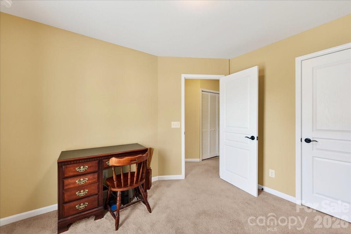 6453 Silver Star Lane — Charlotte
